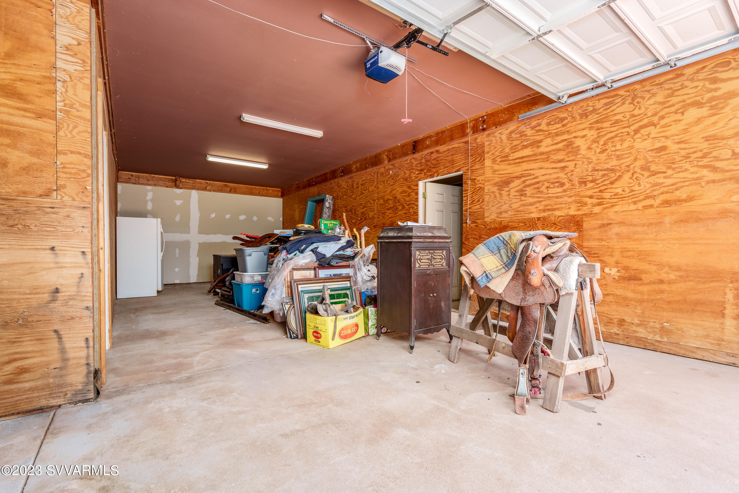 Under 5 Acres - Land