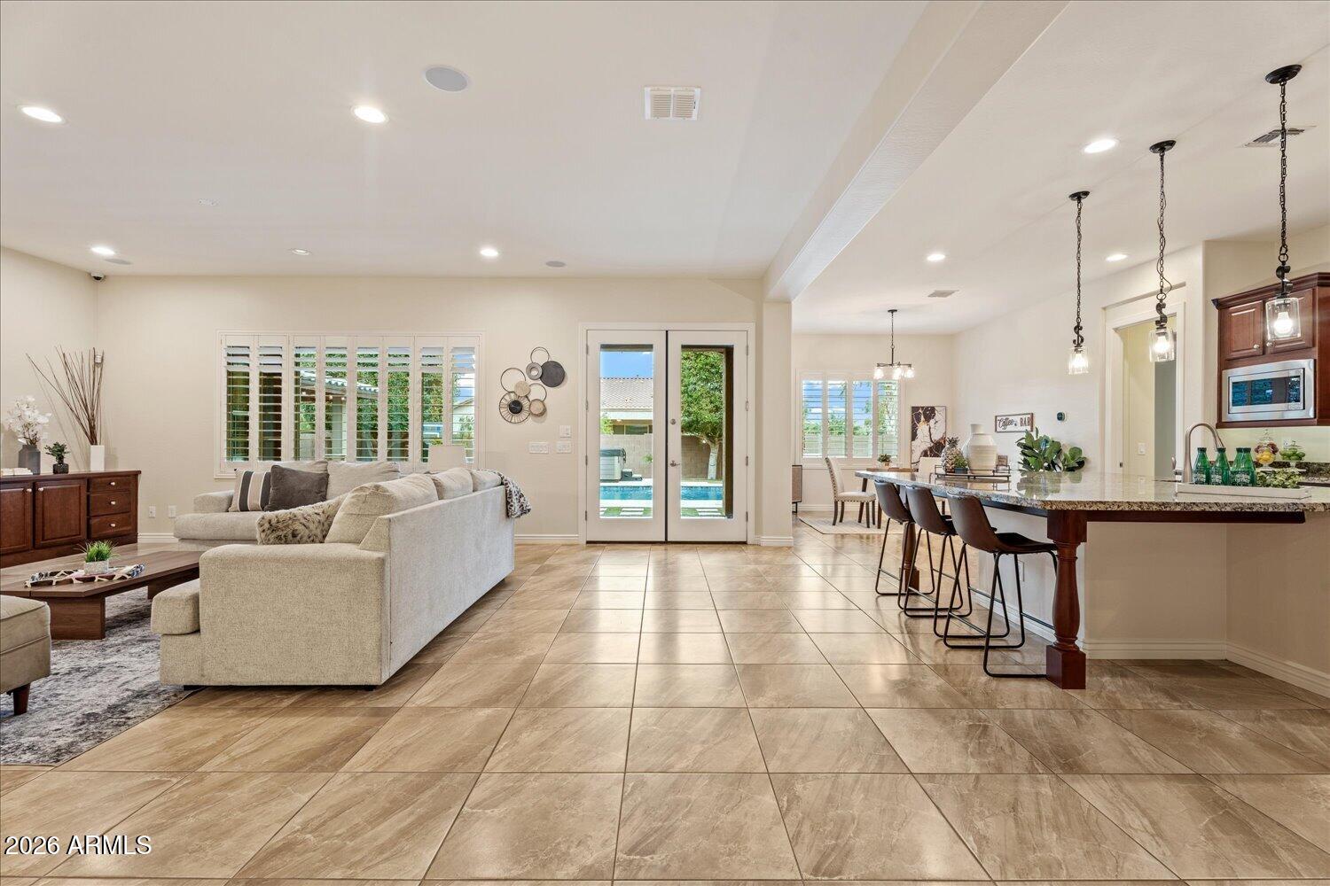LAYTON LAKES - Residential