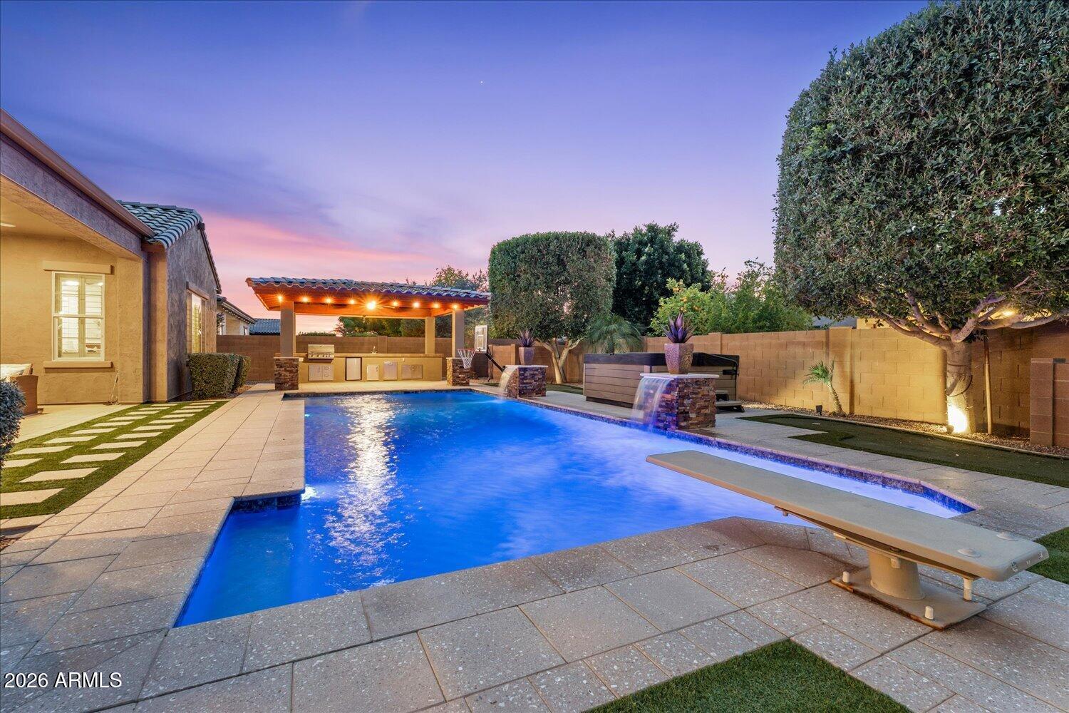 LAYTON LAKES - Residential