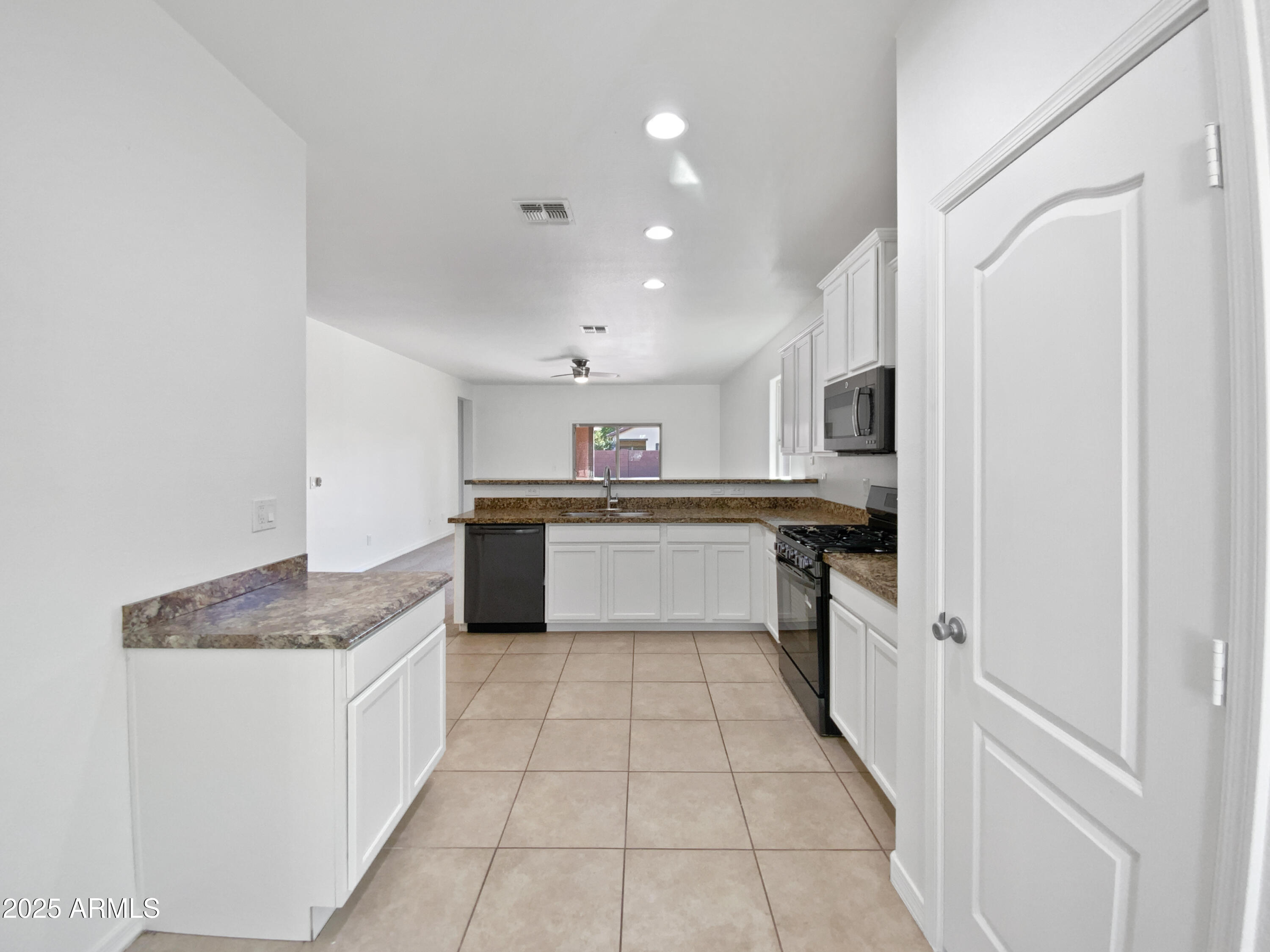 42549 W MONTEVERDE Drive