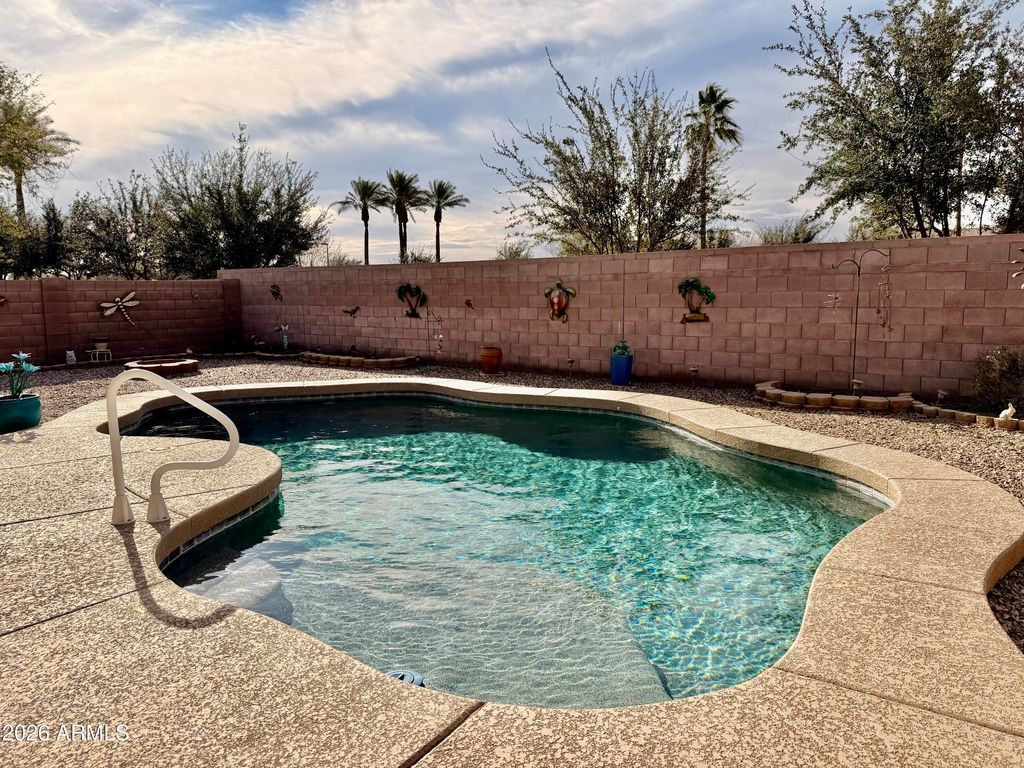 Photo of 44023 W Stonecreek Road, Maricopa, AZ 85139 (MLS # 6980189)