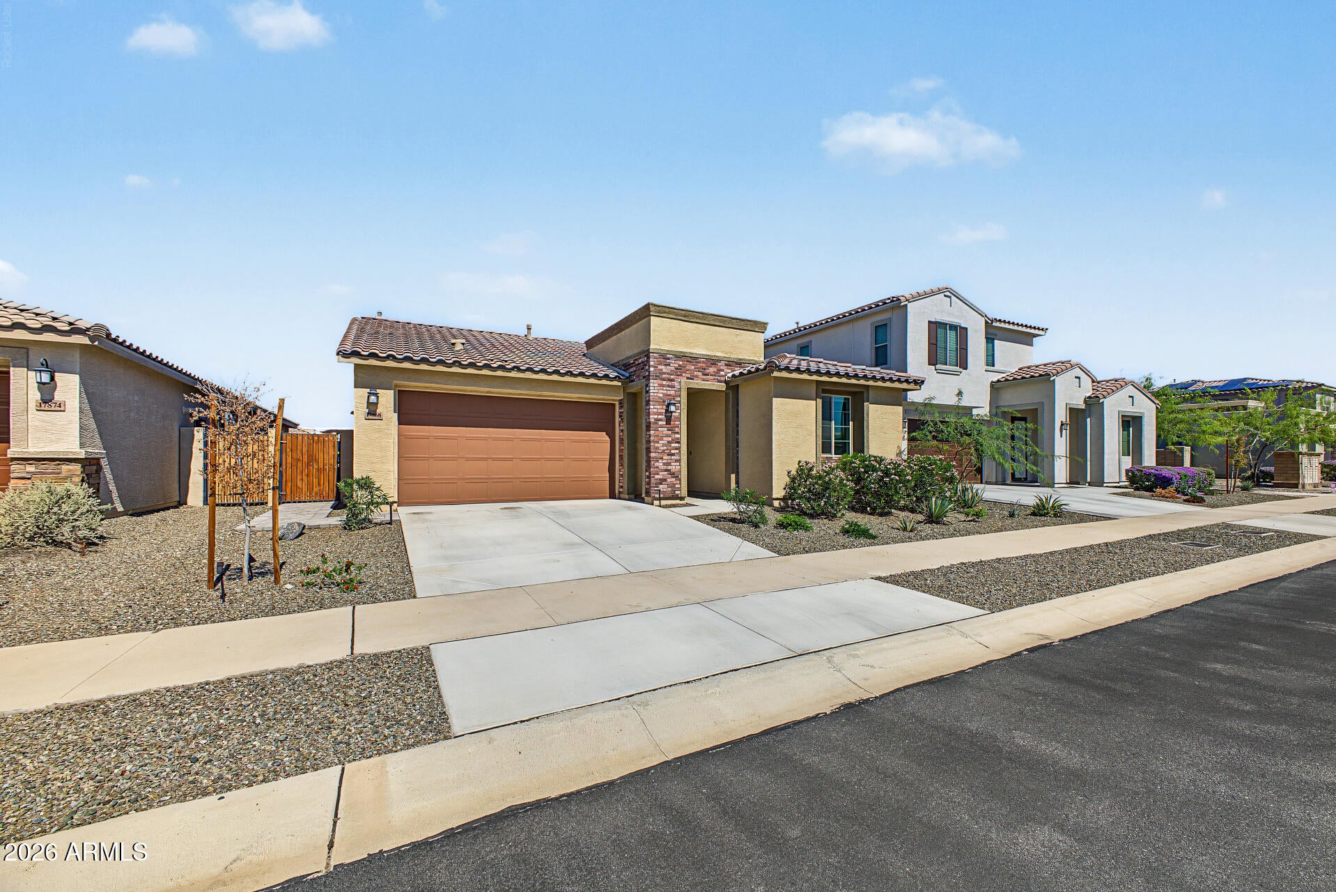 17868 W SAPIUM Way