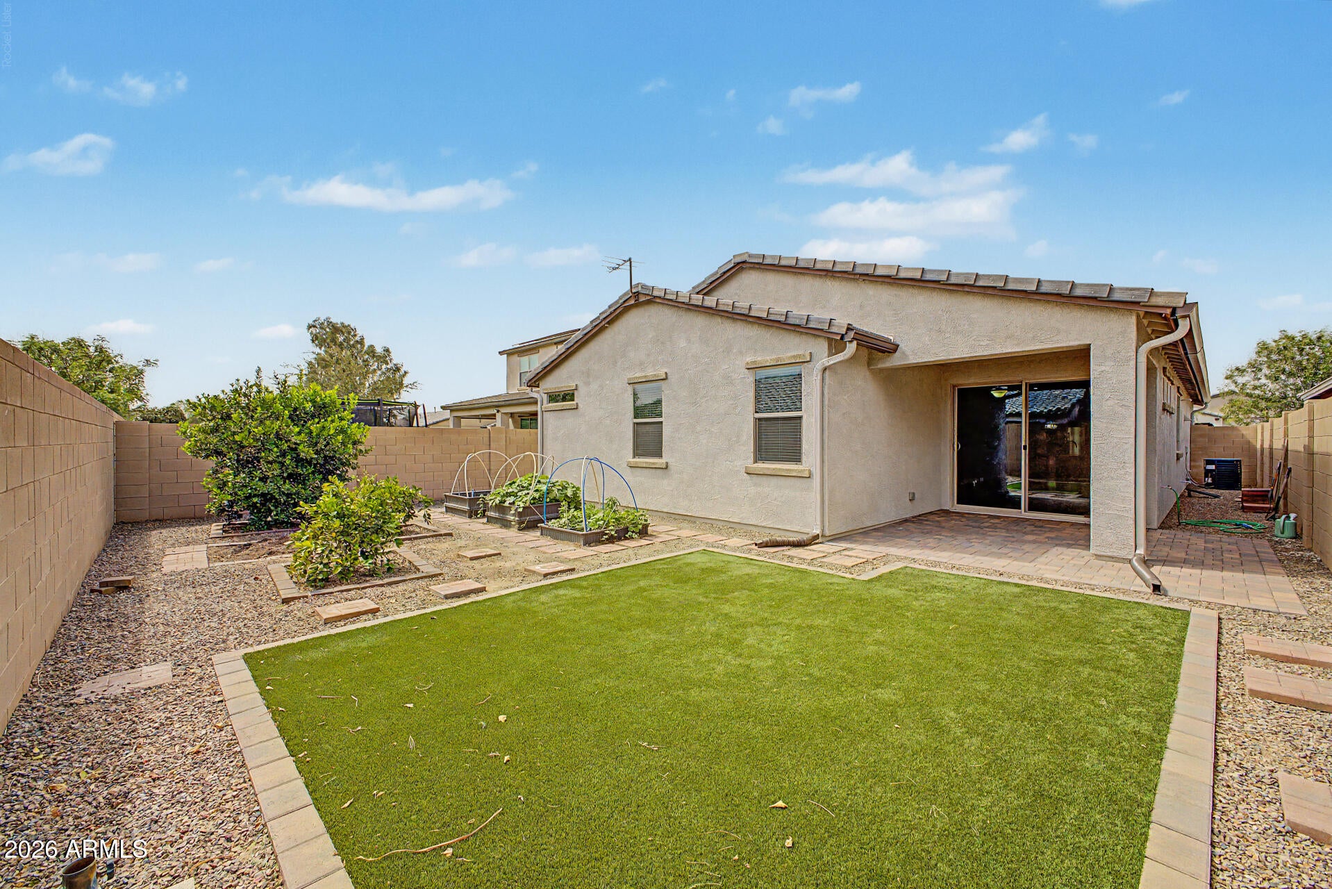 8223 E JUANITA Avenue