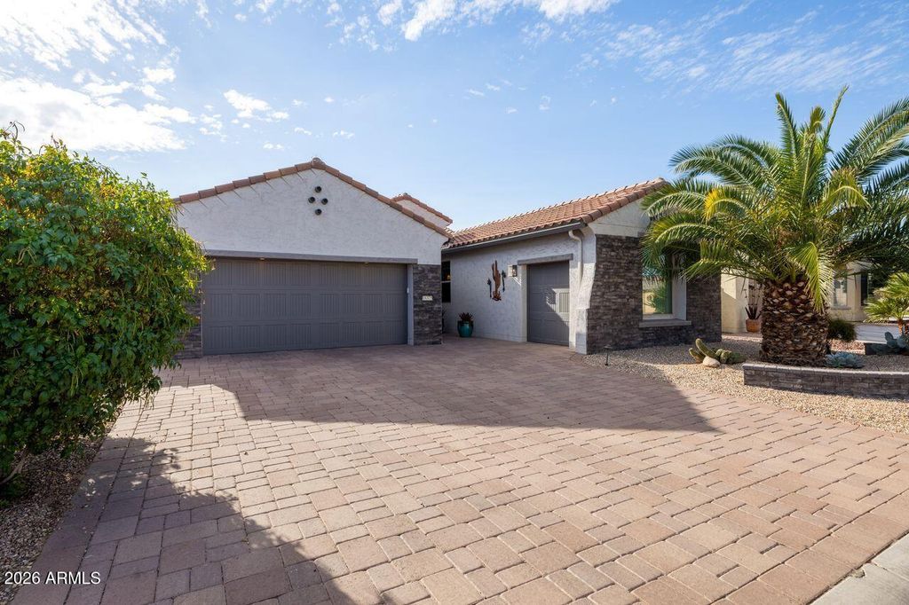 Photo of 16375 W Whitton Avenue, Goodyear, AZ 85395 (MLS # 6973165)