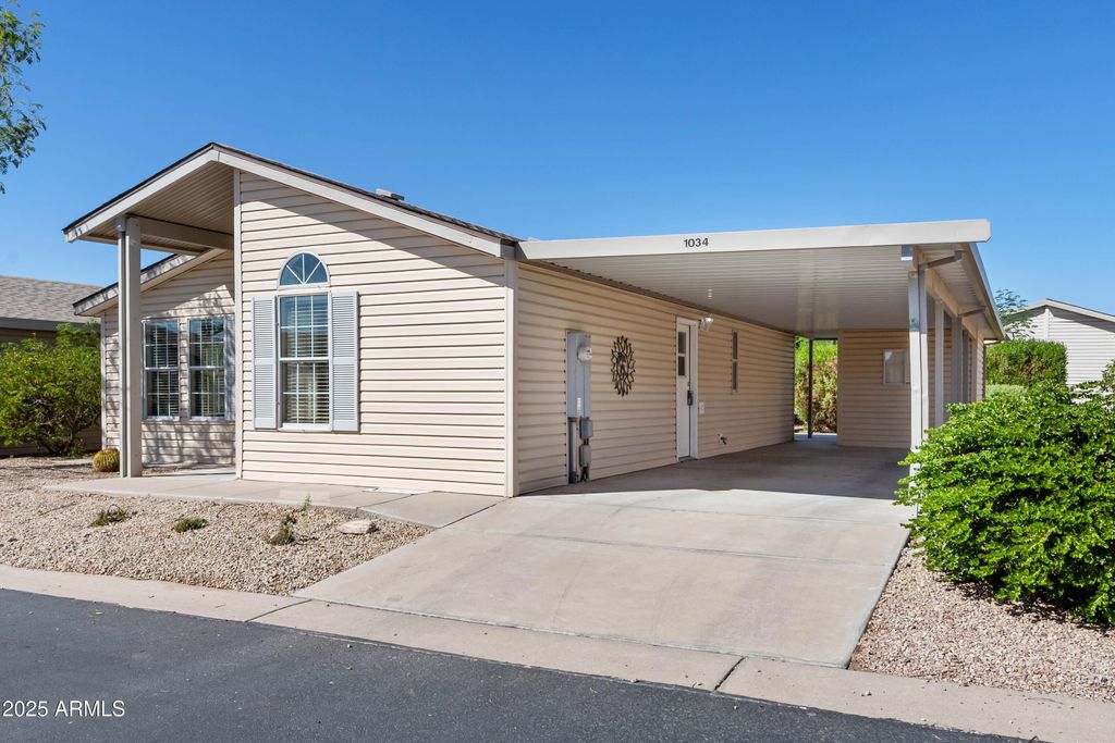 Photo of 3301 S Goldfield Road #1034, Apache Junction, AZ 85119 (MLS # 6927831)