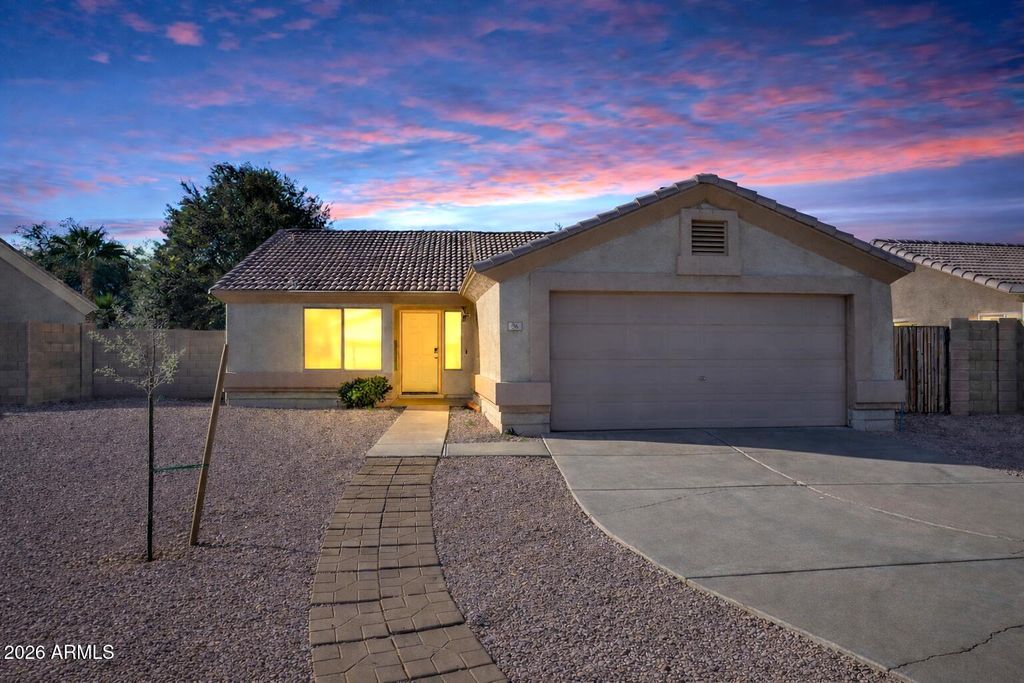 Photo of 56 S Monterey Street, Gilbert, AZ 85233 (MLS # 6969504)