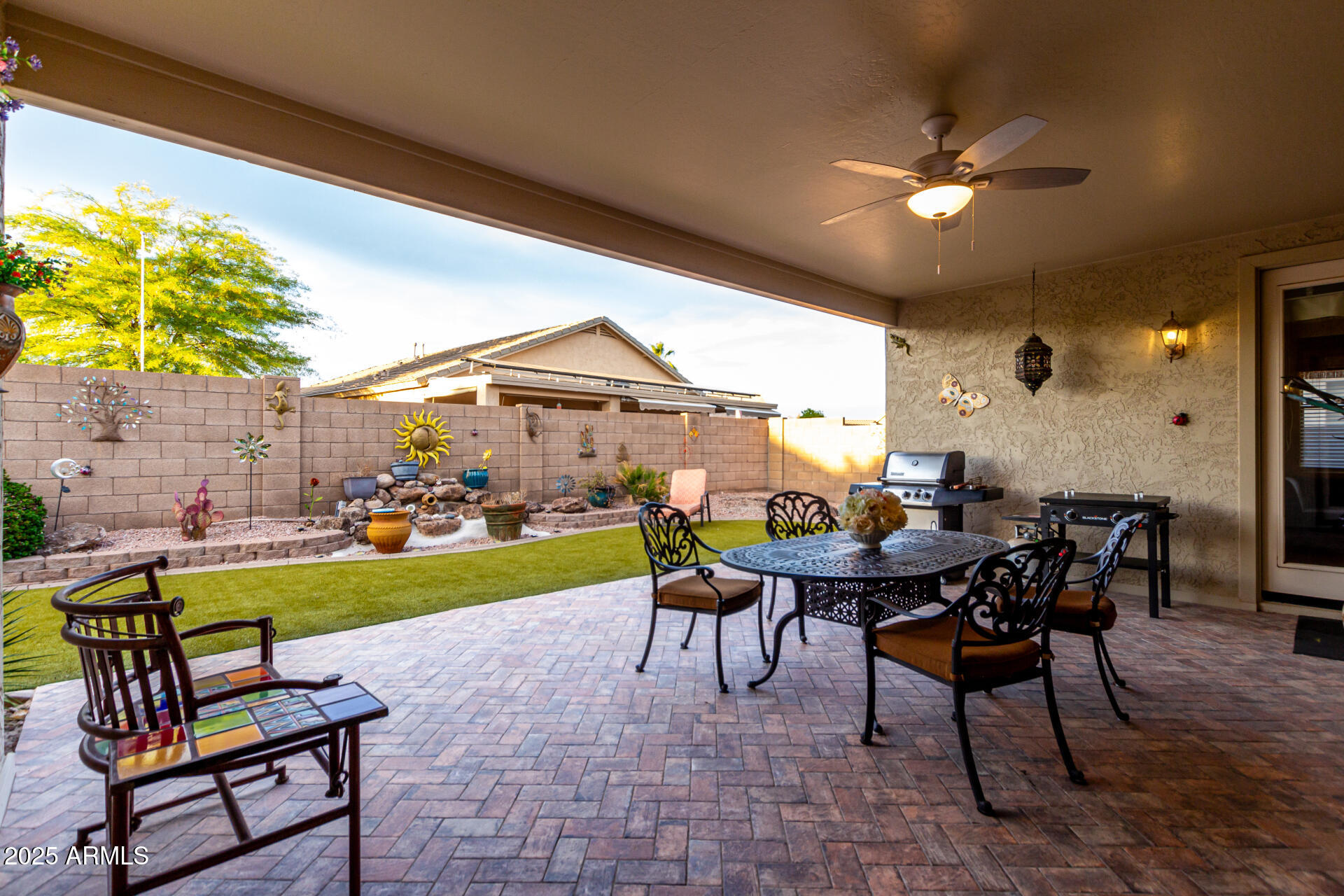 17812 W PRIMROSE Lane W