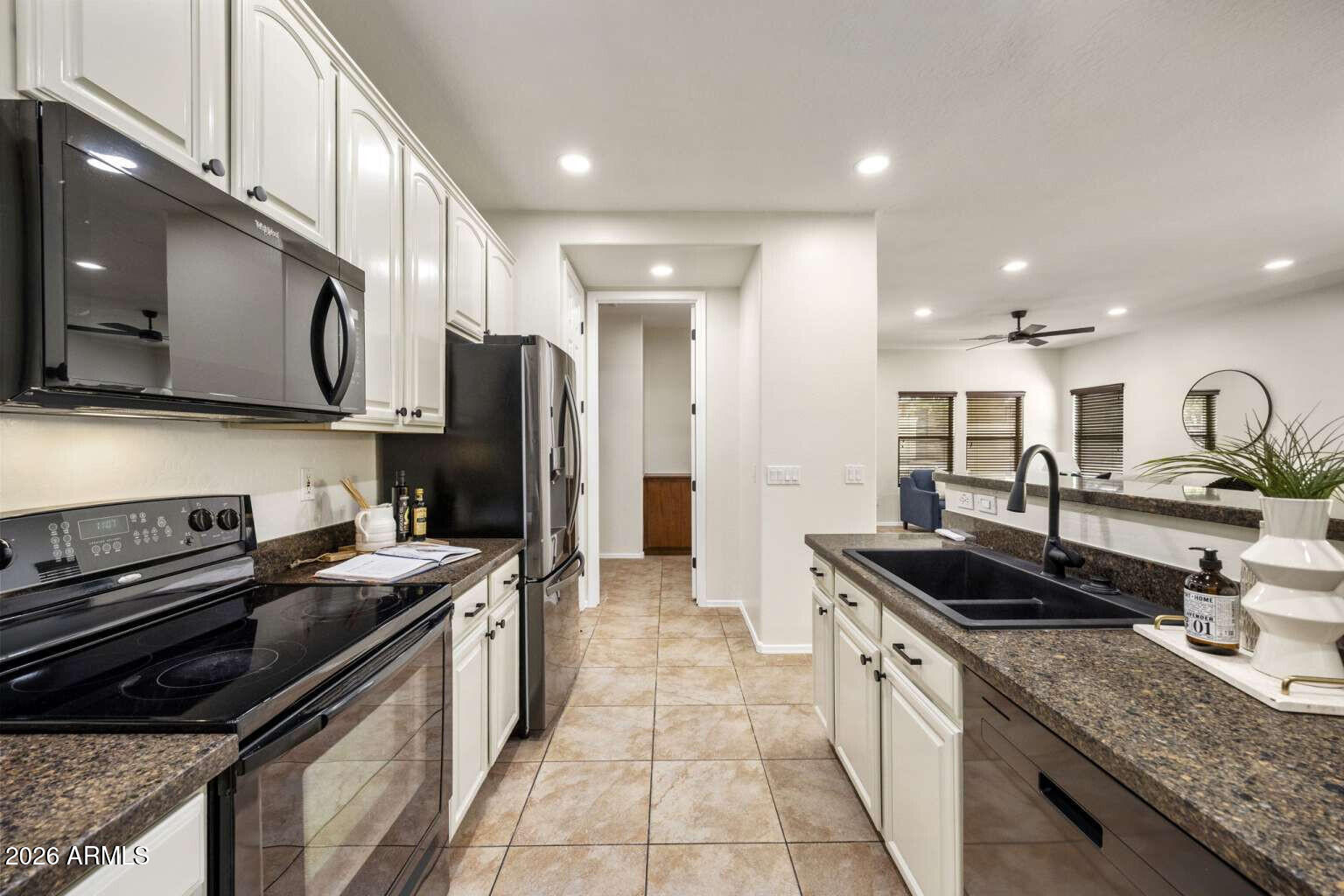 3844 E JASPER Drive
