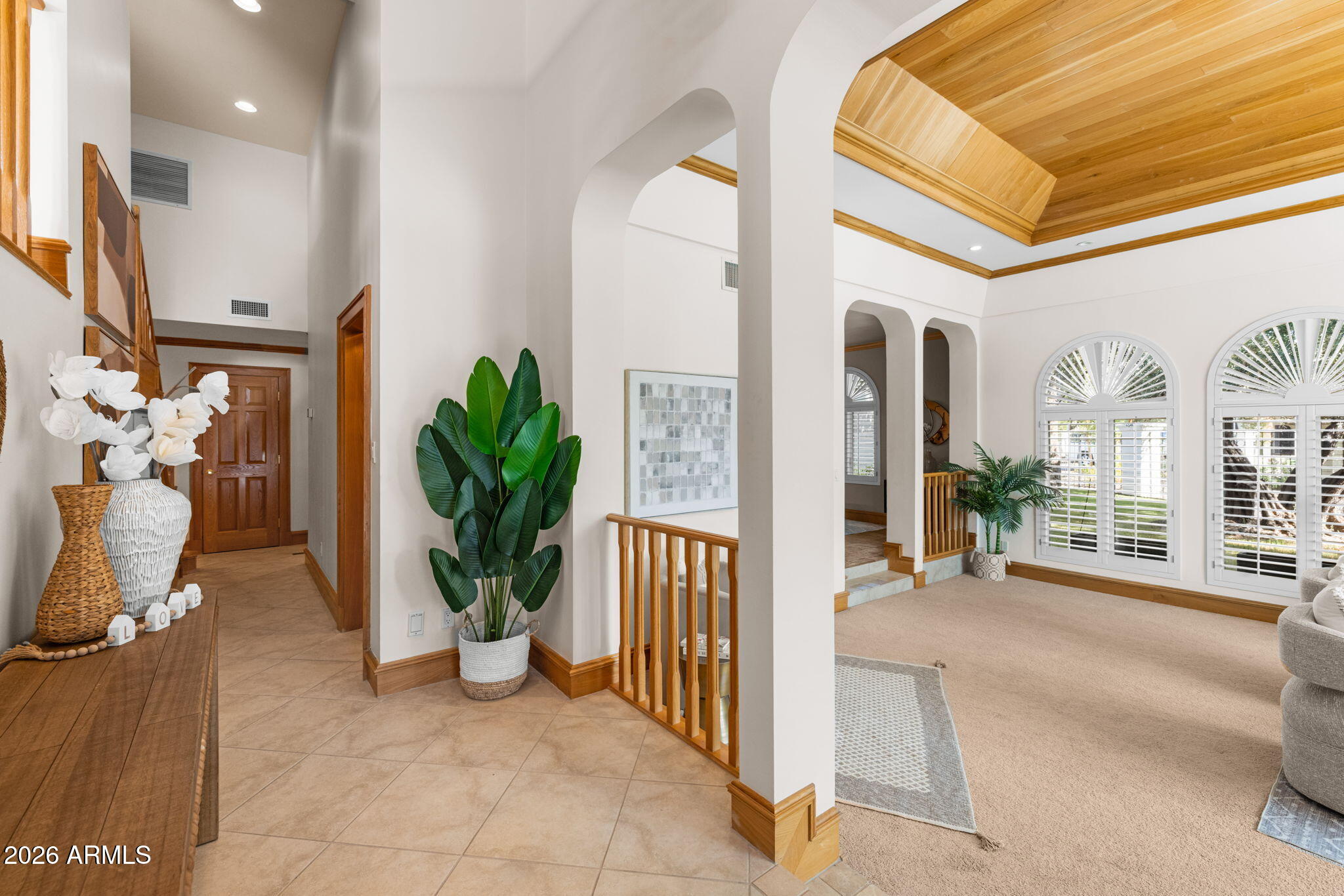 149 N COUNTRY CLUB Drive