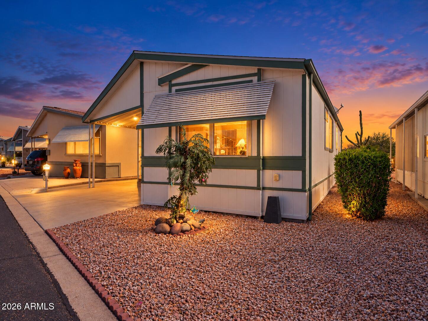 17200 W BELL Road 1563
