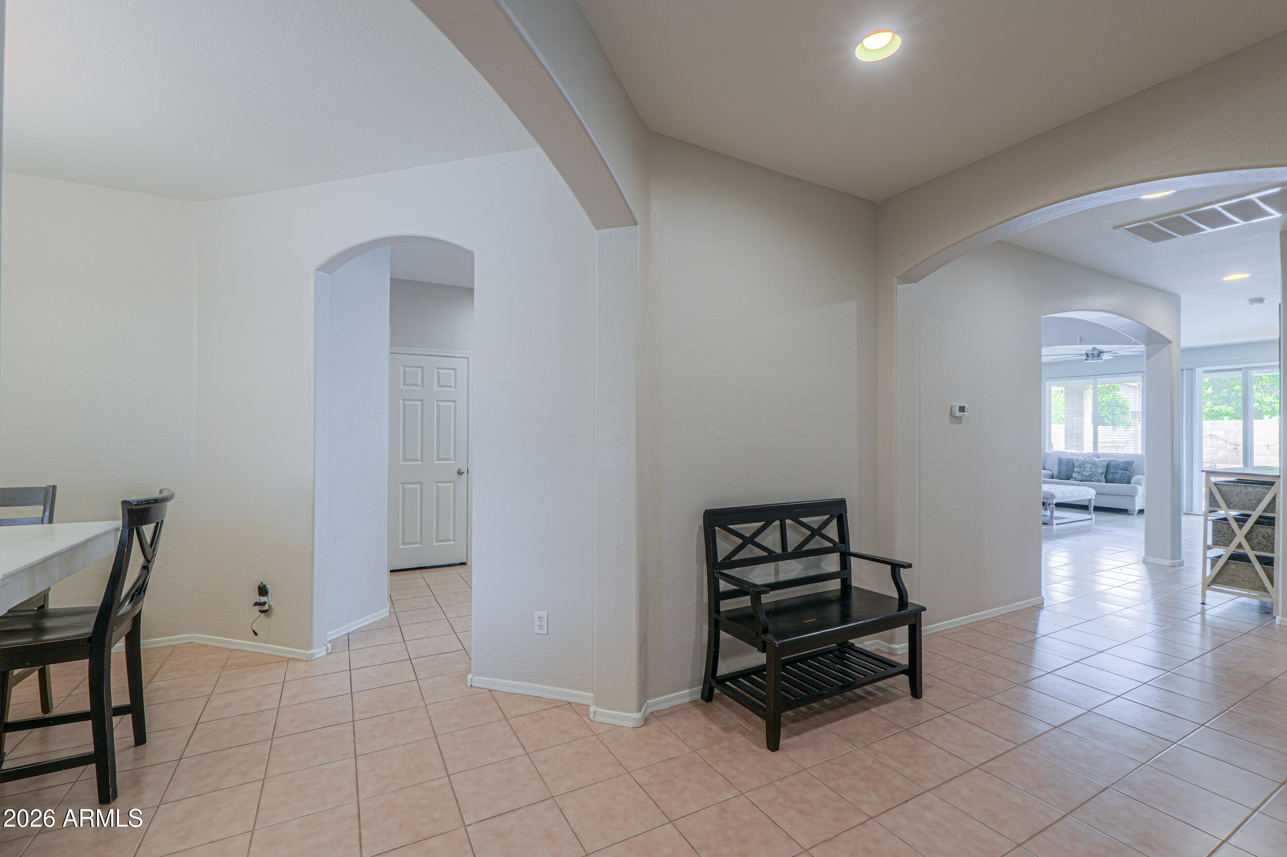 42519 W CHEYENNE Drive