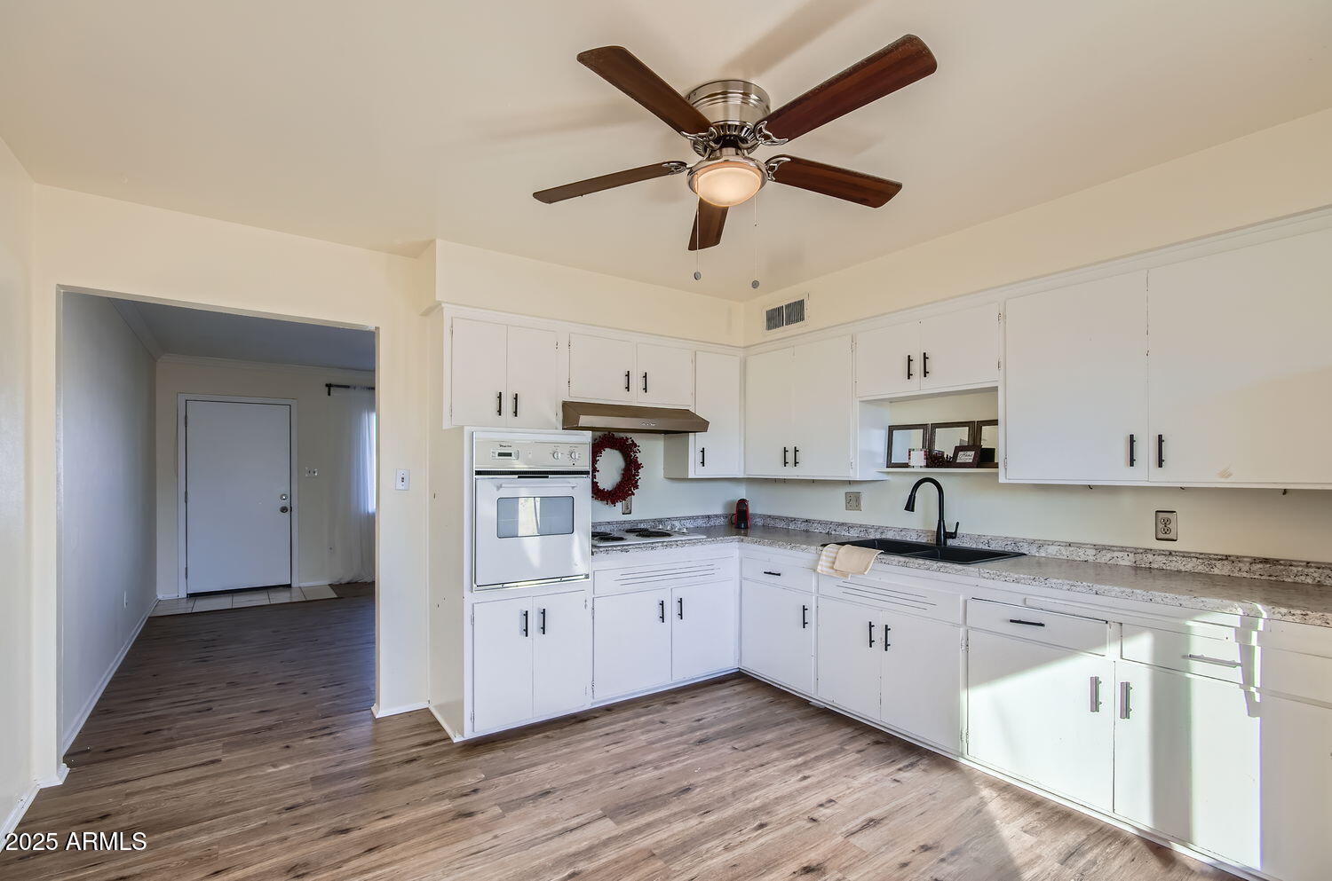 Phoenix, Arizona 85016, United States, 2 Bedrooms Bedrooms, ,1 BathroomBathrooms,Residential,Active,107107