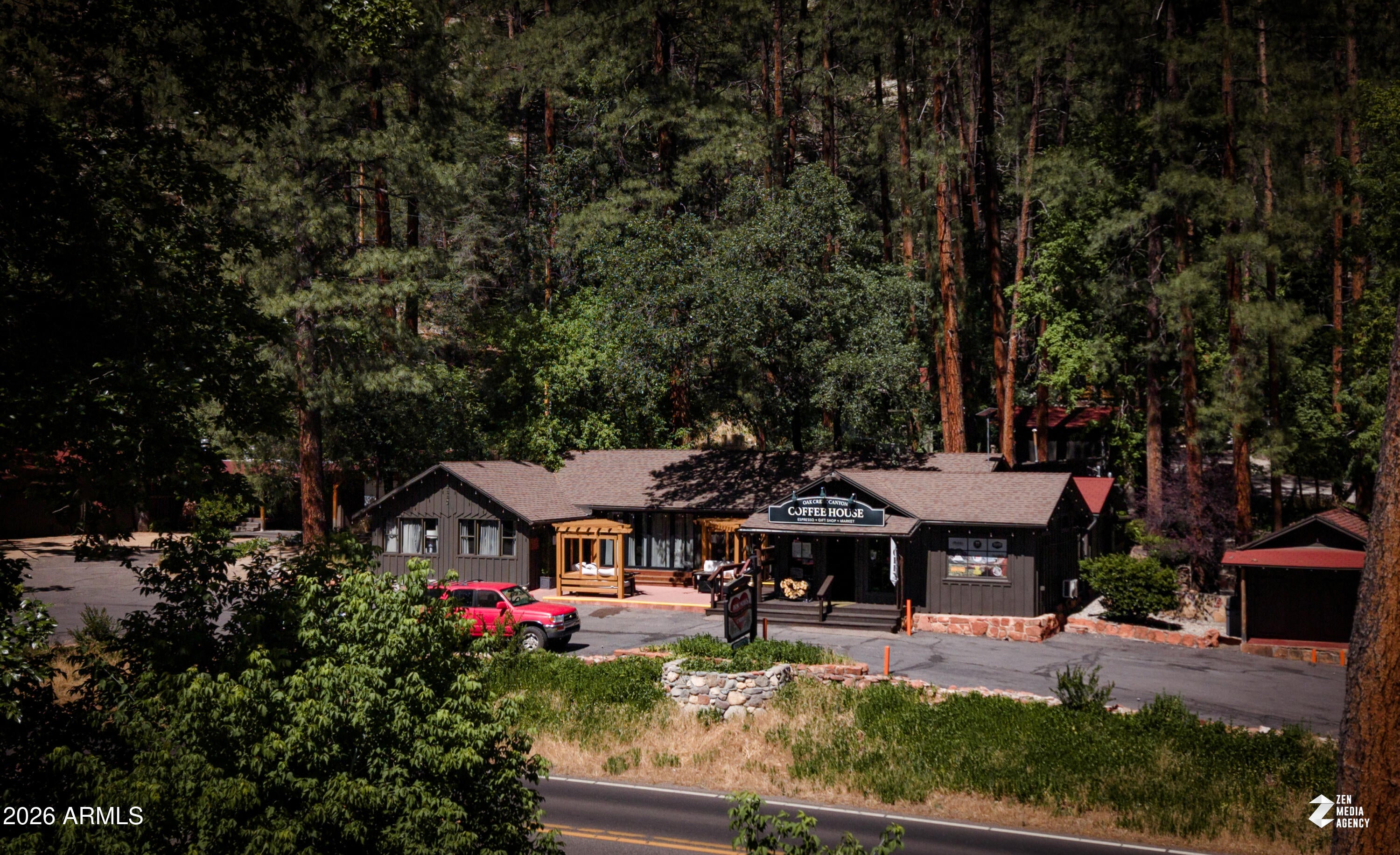 9448 N State Rte 89A --