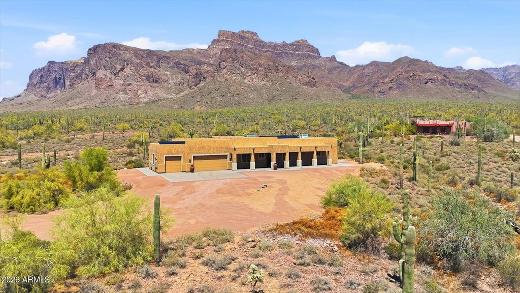 Photo of 53 N La Barge Road, Apache Junction, AZ 85119 (MLS # 7029413)