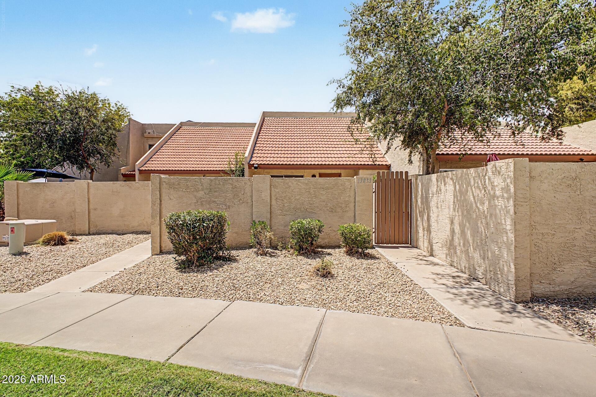13833 N 41ST Lane