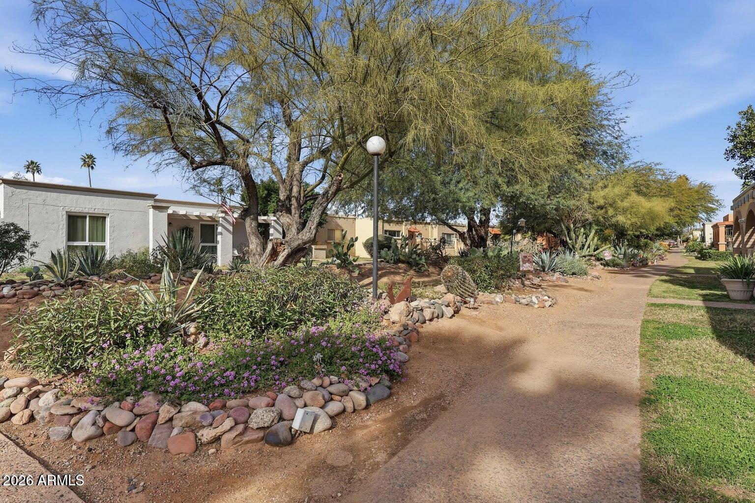 505 N HOBSON Plaza