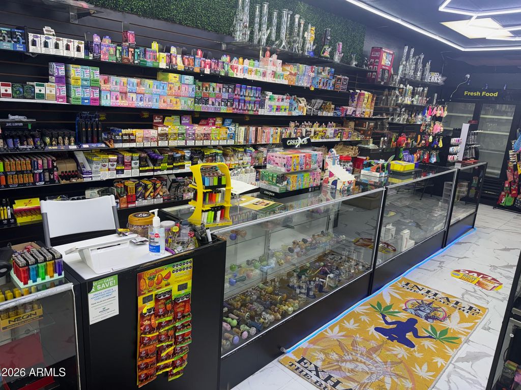 Photo of 0000 W Xxxxxxxxxx Avenue, Glendale, AZ 85301 (MLS # 6989224)