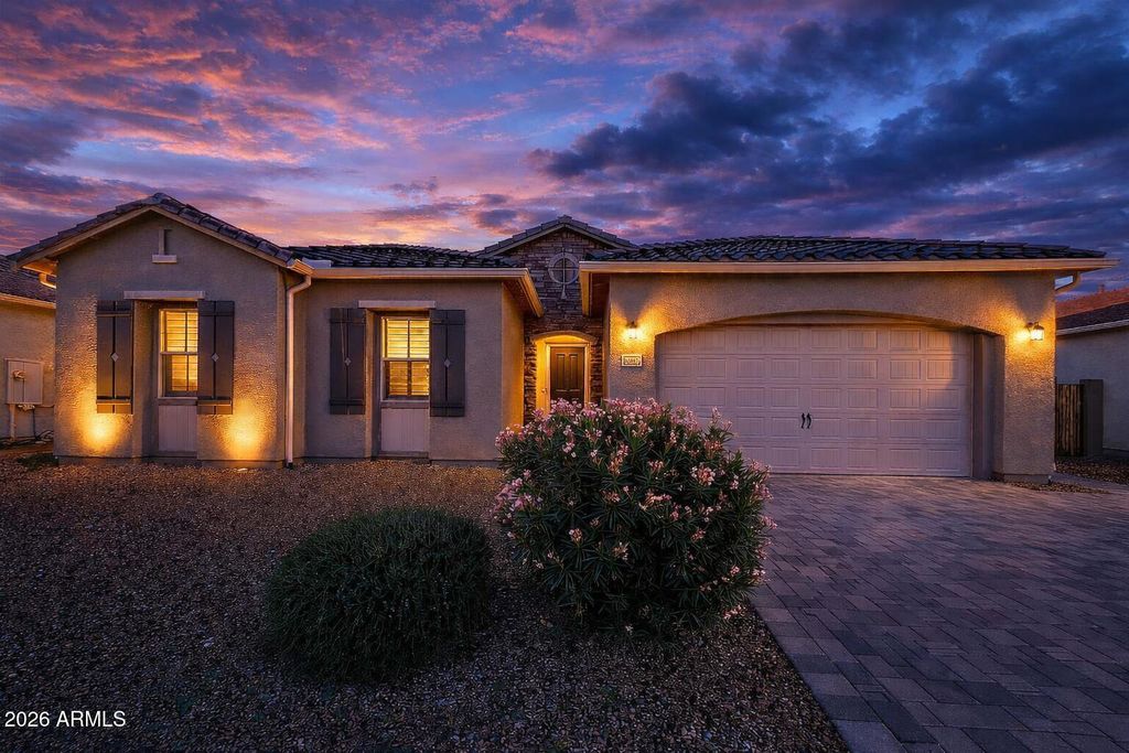 Photo of 1073 E Holland Park Drive, Gilbert, AZ 85297 (MLS # 6974876)