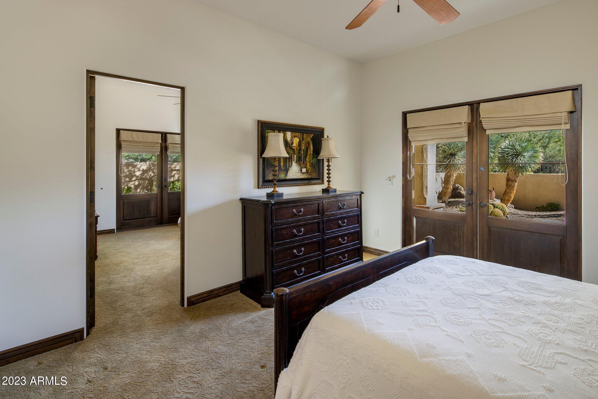 WHISPER ROCK UNIT 2 - Residential
