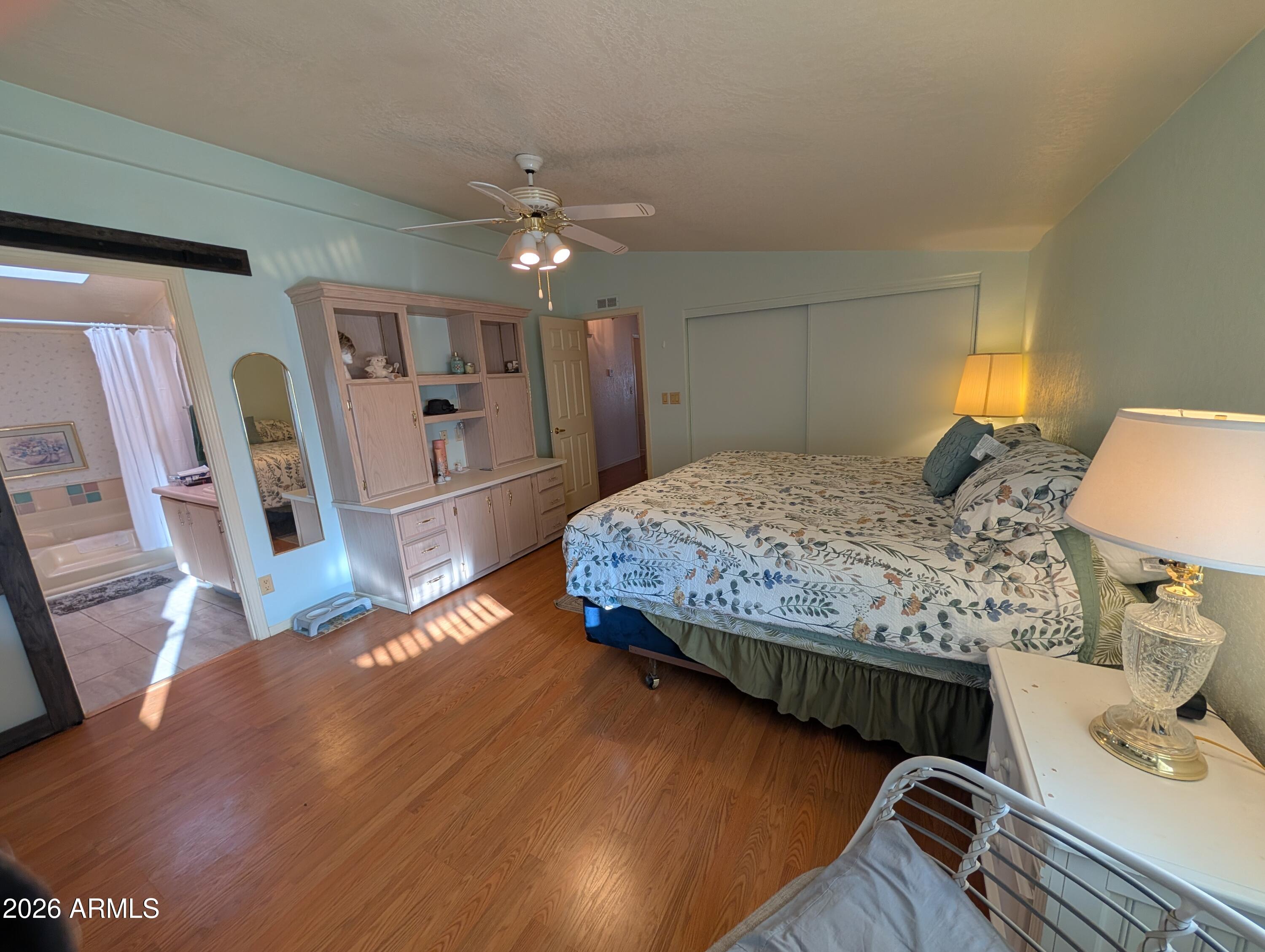 450 W SUNWEST Drive 108