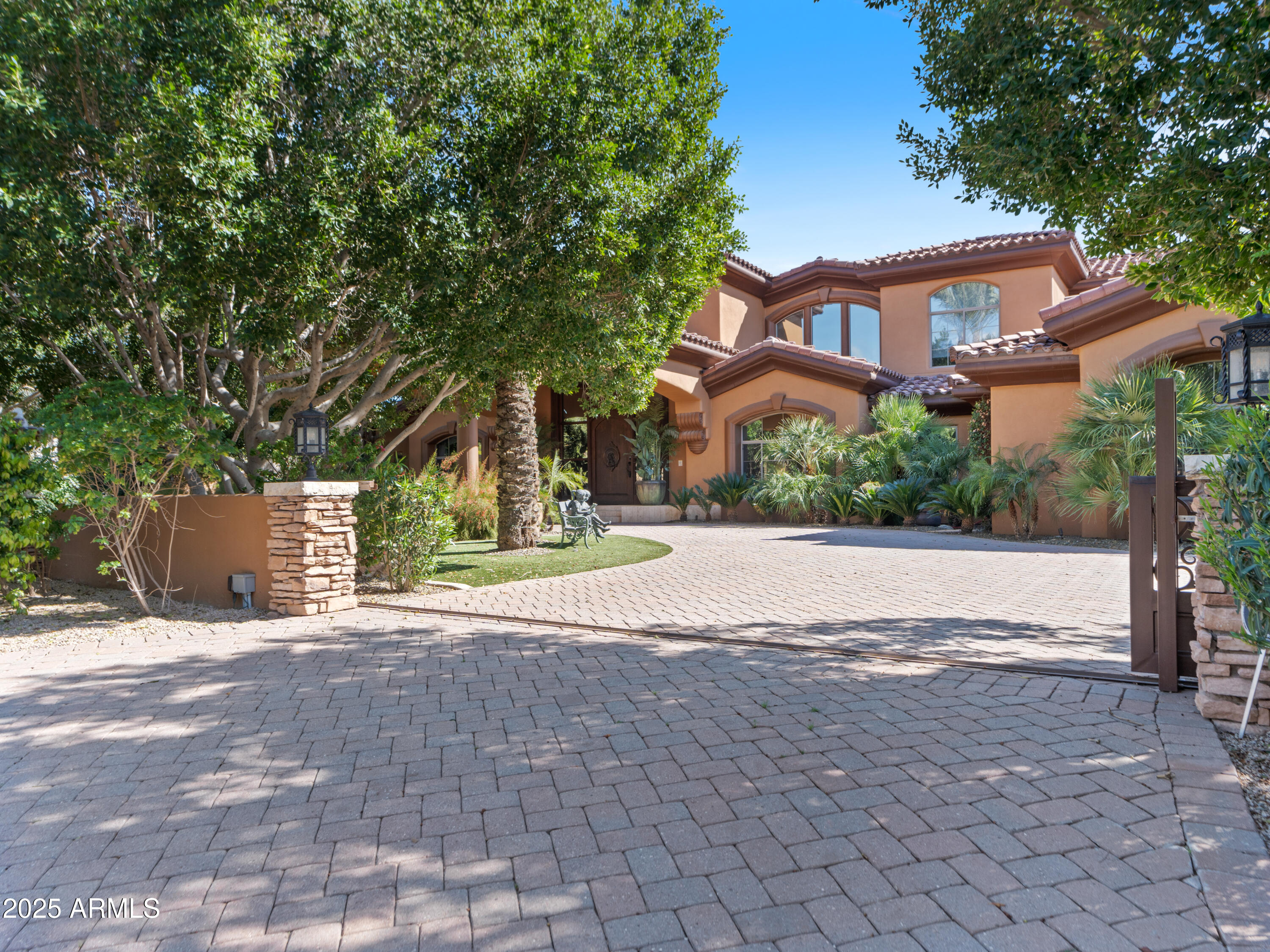 Homes for Sale in Queen Creek Arizona 4 11571 E COCHISE Drive