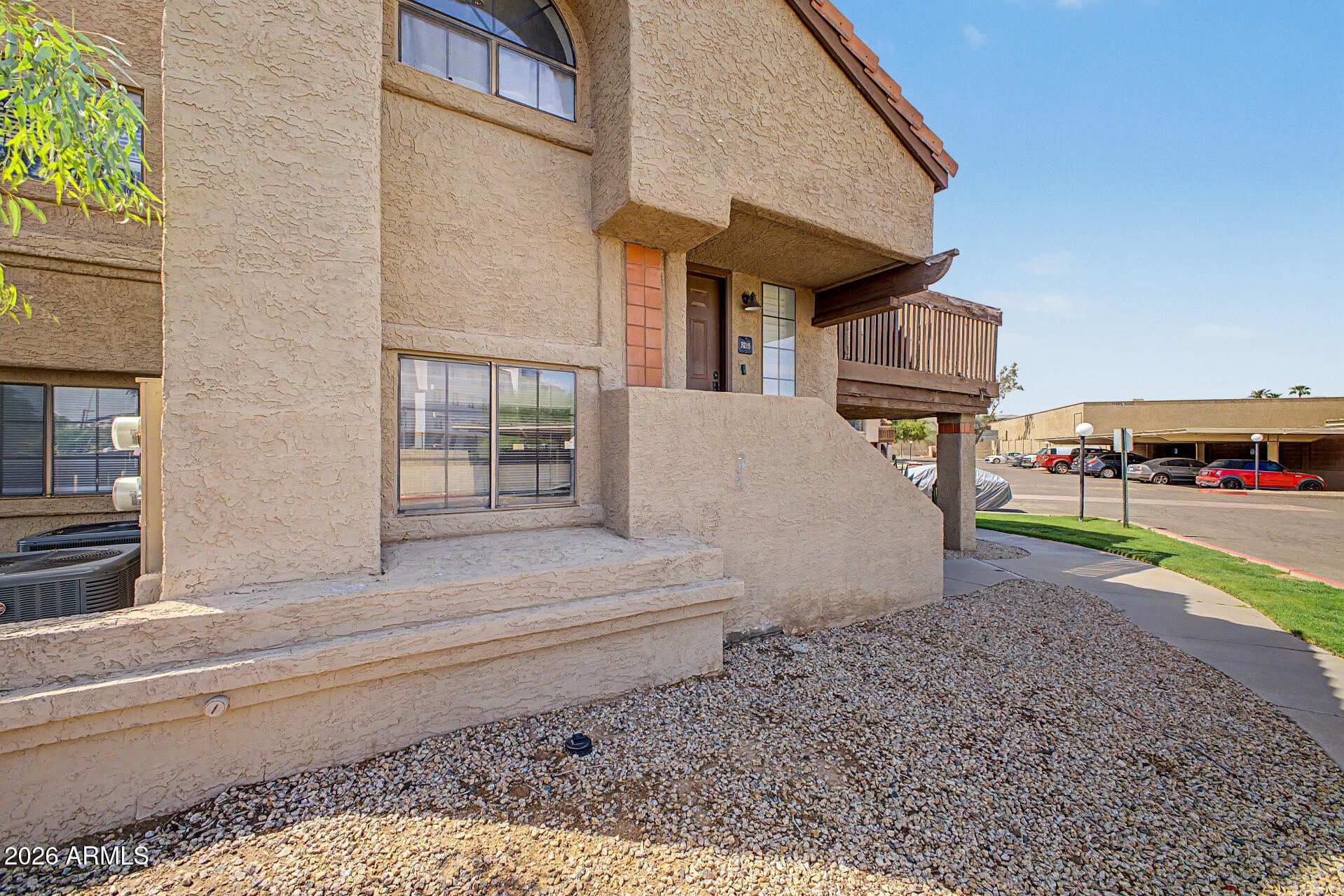 700 E MESQUITE Circle P215