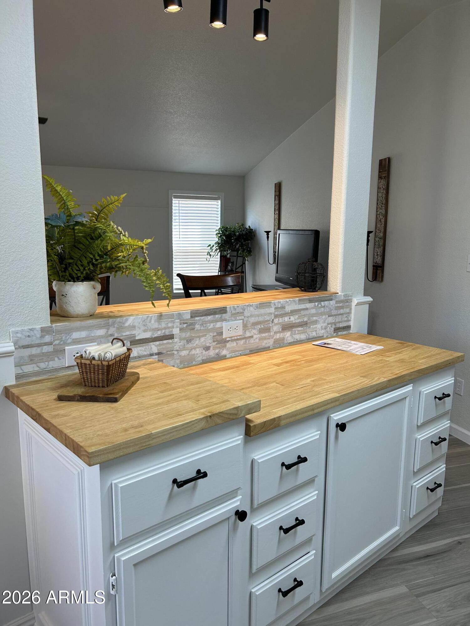 Apache East Estate - Residential