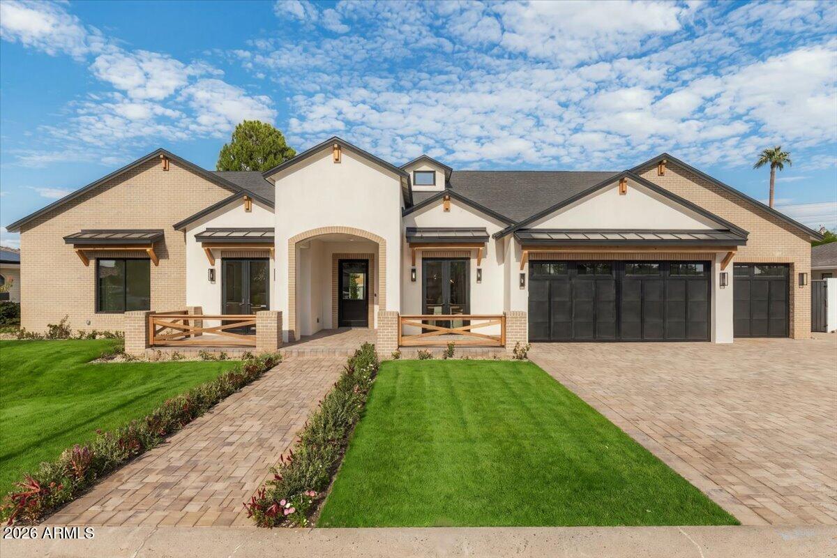 4510 E CALLE TUBERIA --