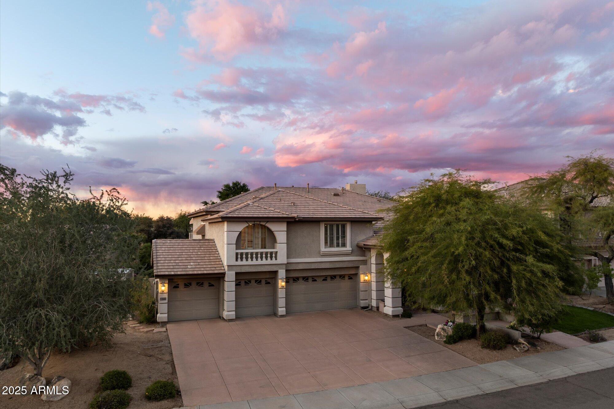 7638 E WINDWOOD Lane