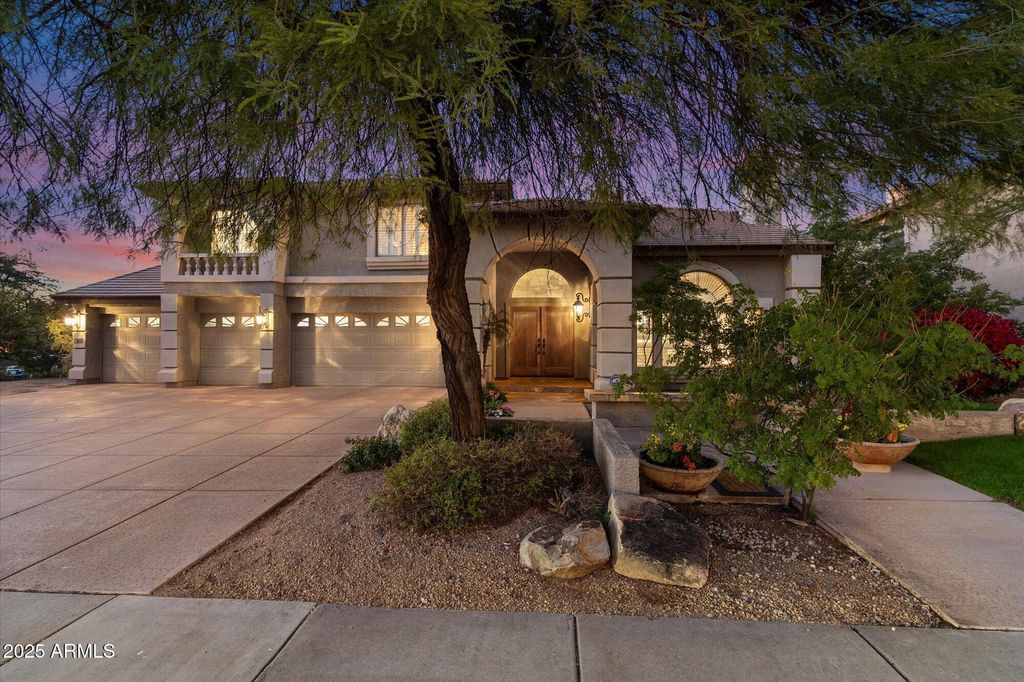 Photo of 7638 E Windwood Lane, Scottsdale, AZ 85255 (MLS # 6951981)