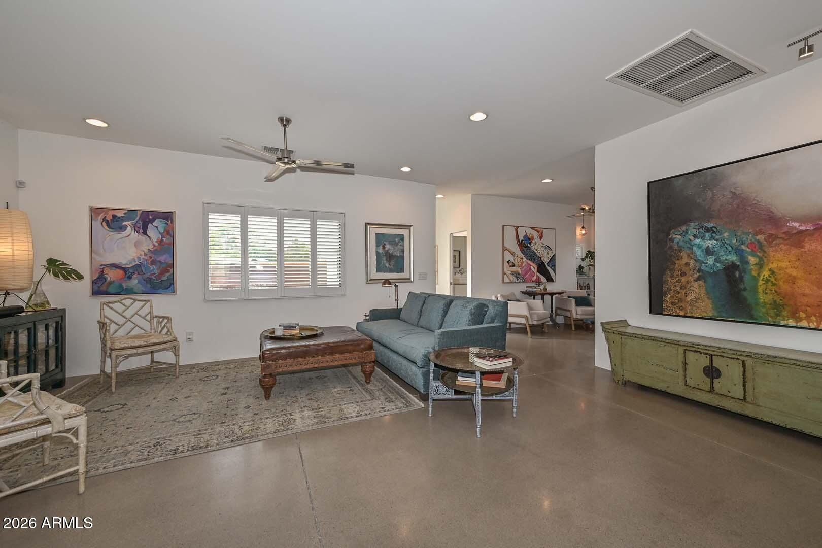 2109 E VIRGINIA Avenue