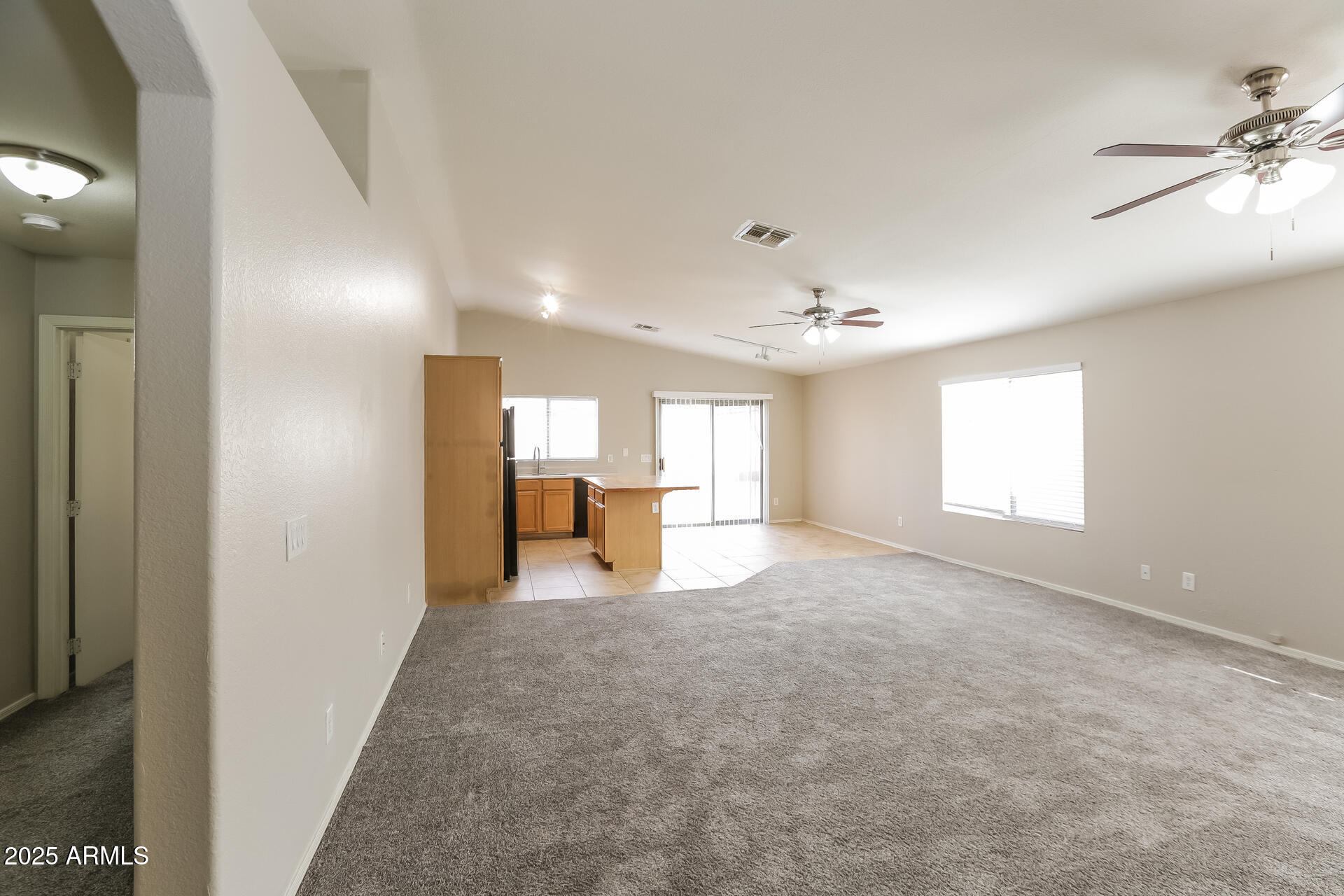 8832 W MANZANITA Drive