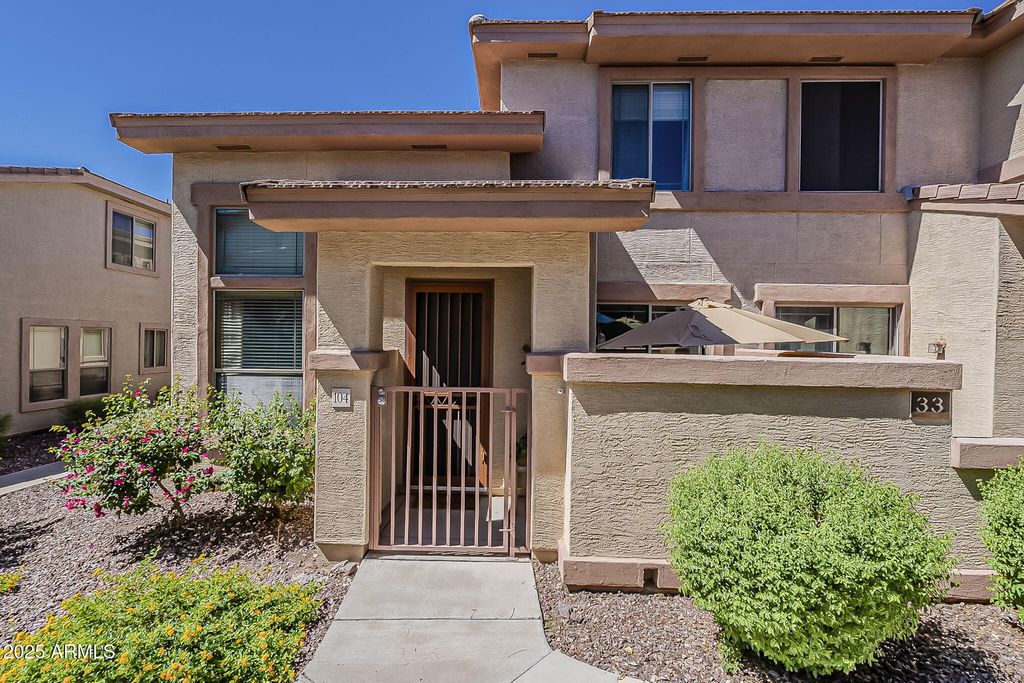 Photo of 42424 N Gavilan Peak Parkway #33104, Anthem, AZ 85086 (MLS # 6924051)