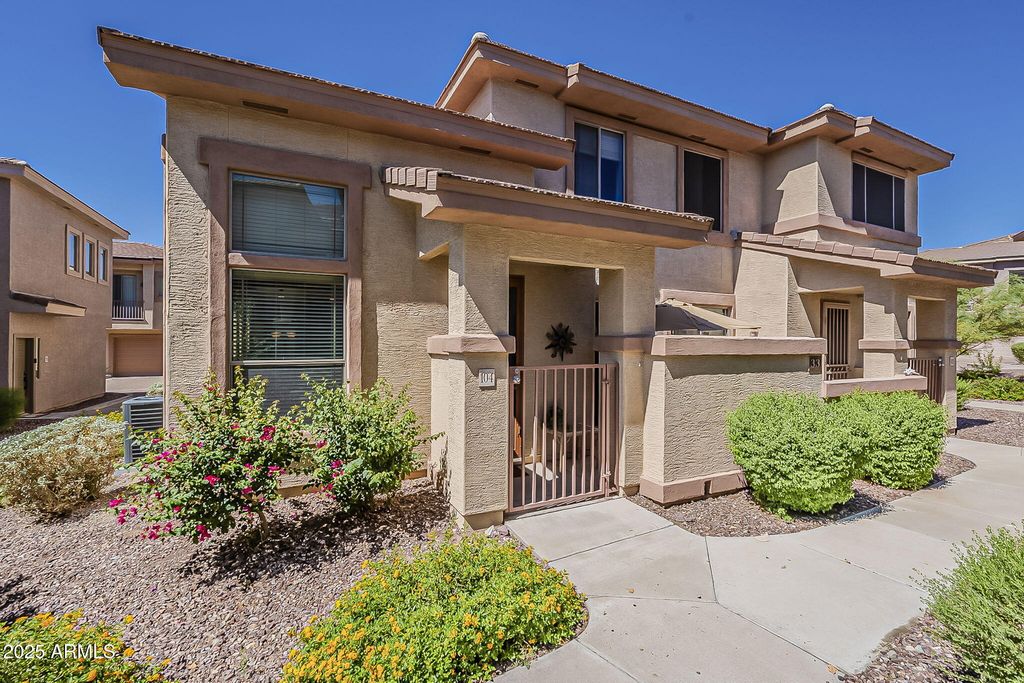 Photo of 42424 N Gavilan Peak Parkway #33104, Anthem, AZ 85086 (MLS # 6924051)