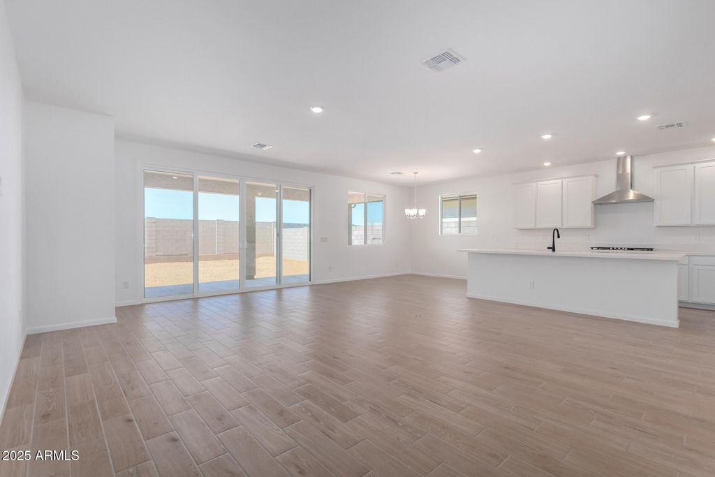 Photo of 25336 N 131st Drive, Peoria, AZ 85383 (MLS # 6929224)