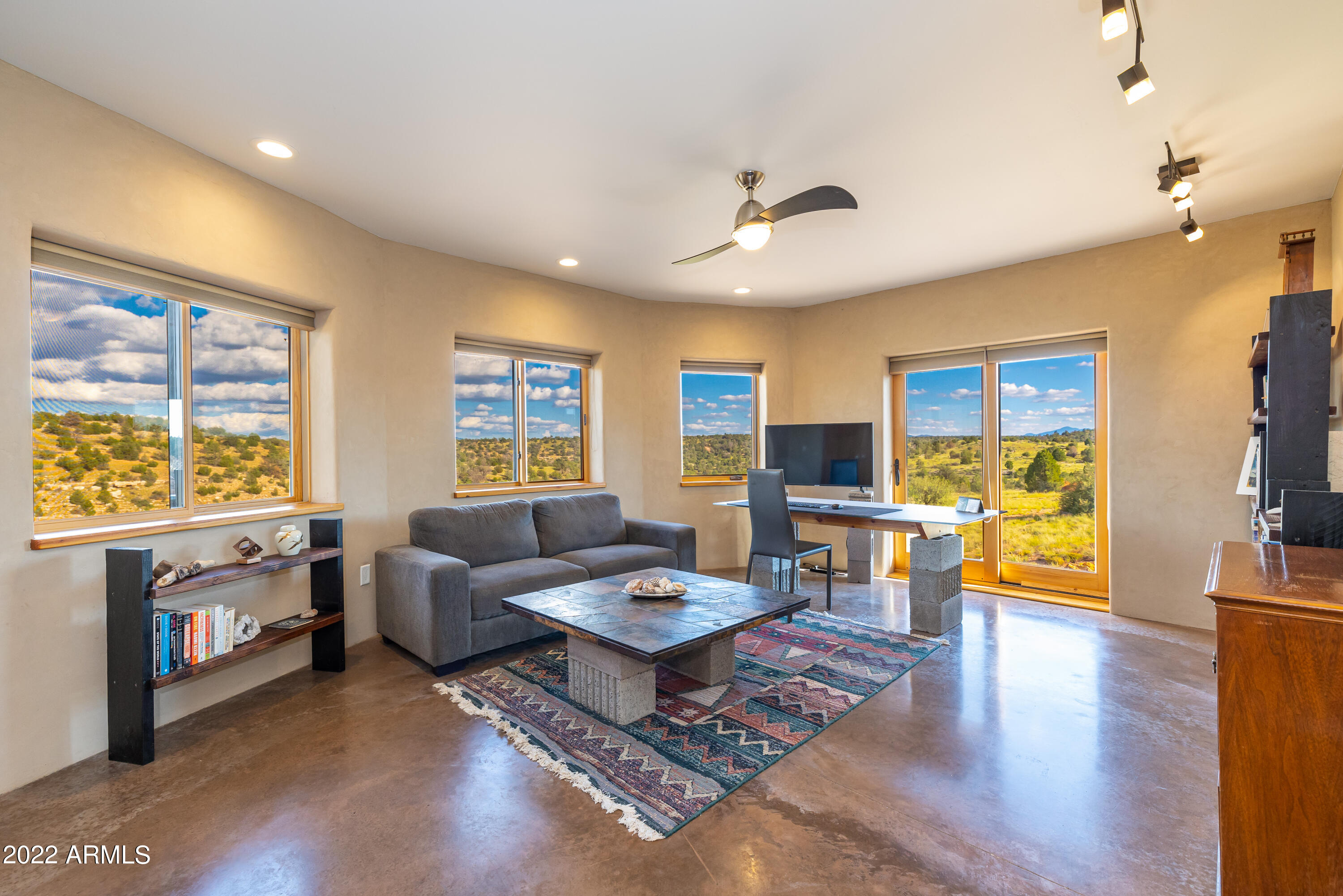 HOWARD MESA RANCH PHASE 2 UNIT 3 LOT 792 - Residential
