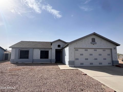 A home in Arizona City