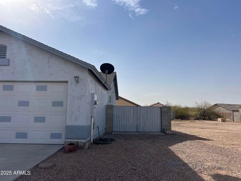 A home in Arizona City