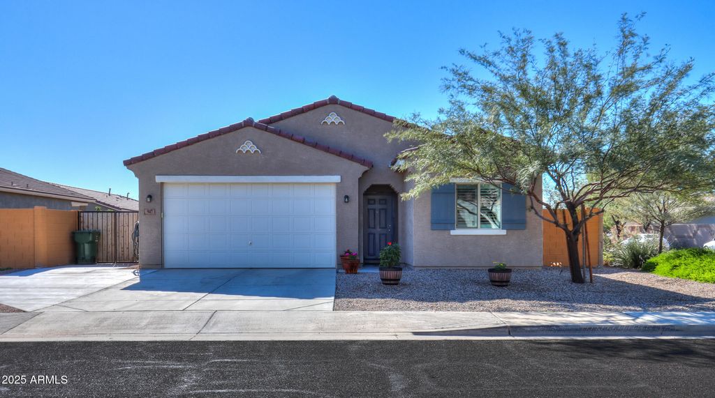 Photo of 947 E Wiley Way, Casa Grande, AZ 85122 (MLS # 6954846)