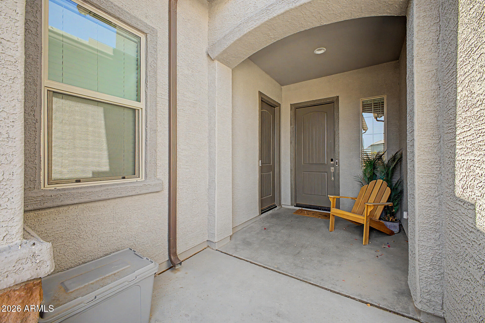 18977 W DESERT HILLS Drive
