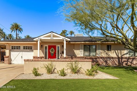 Photo of 4330 E Turney Avenue, Phoenix, AZ 85018 (MLS # 6998324)