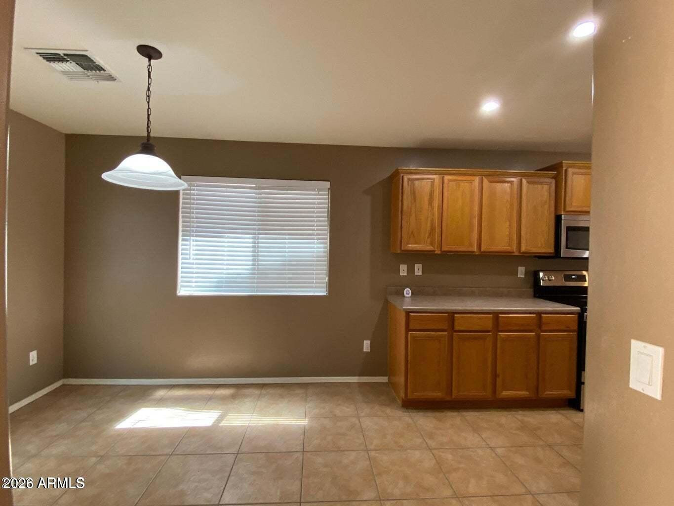 1847 W Desert Seasons Drive