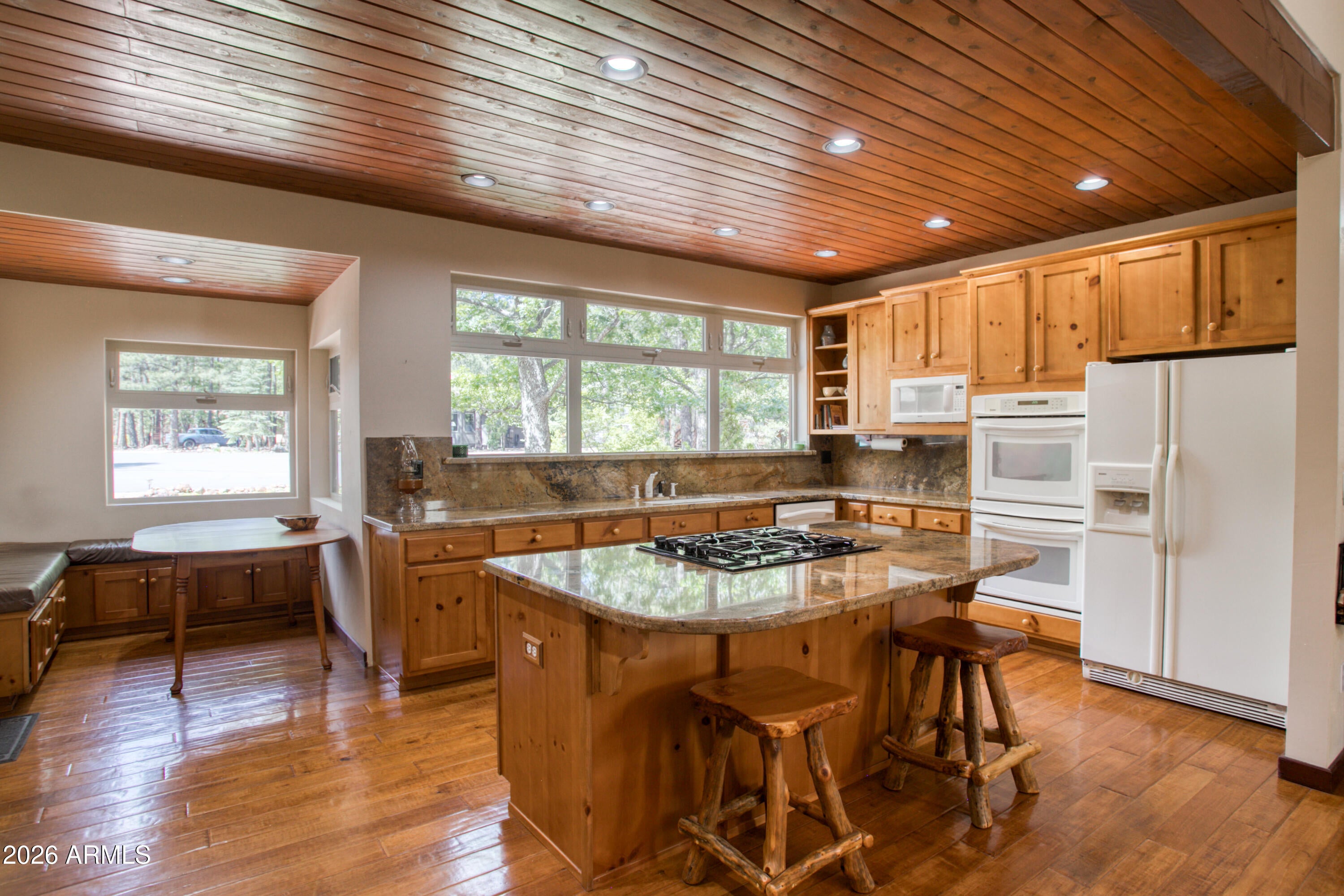 3038 CHESTNUT Circle