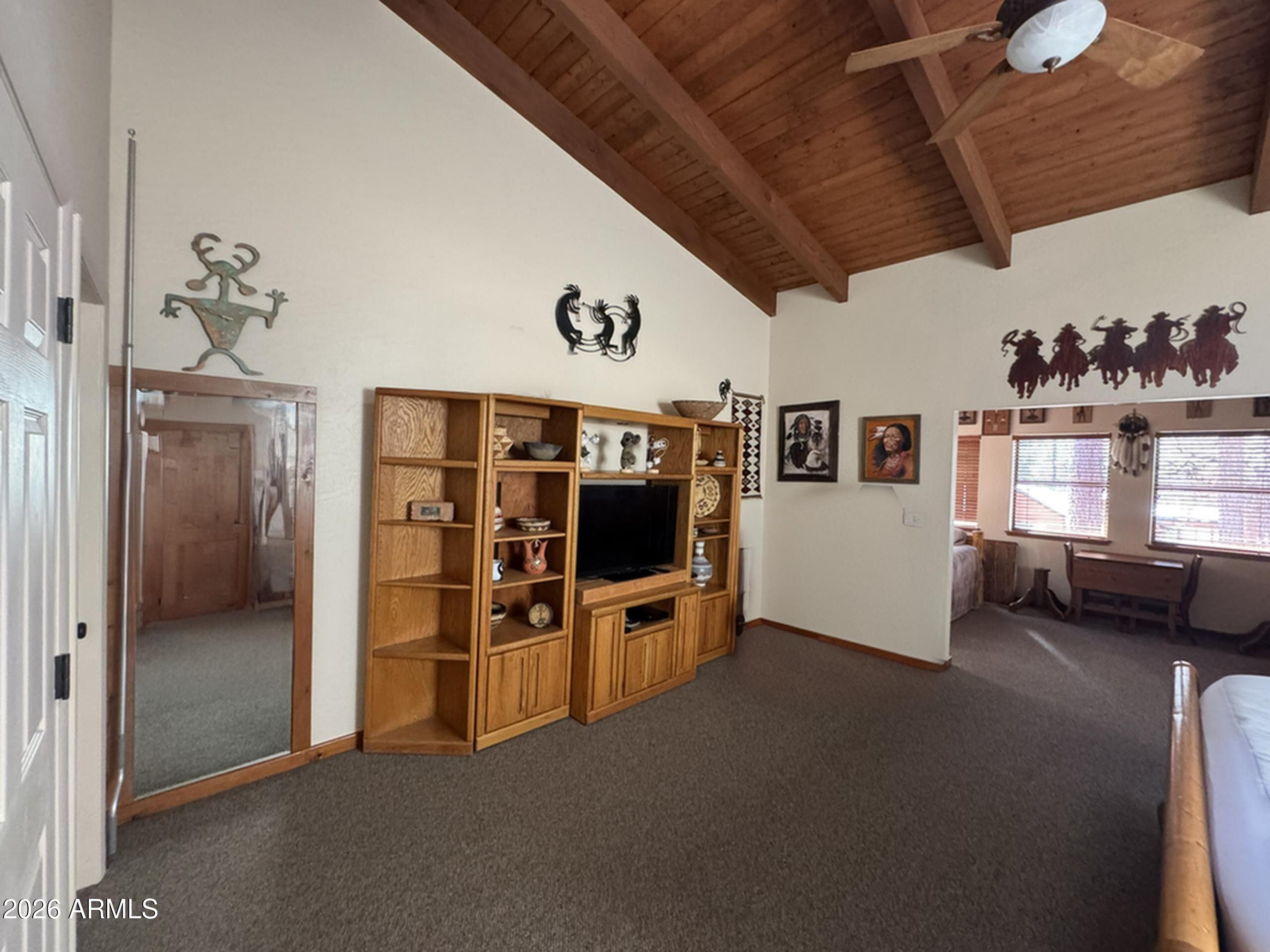 PINETOP LAKES UNIT 3 - Residential