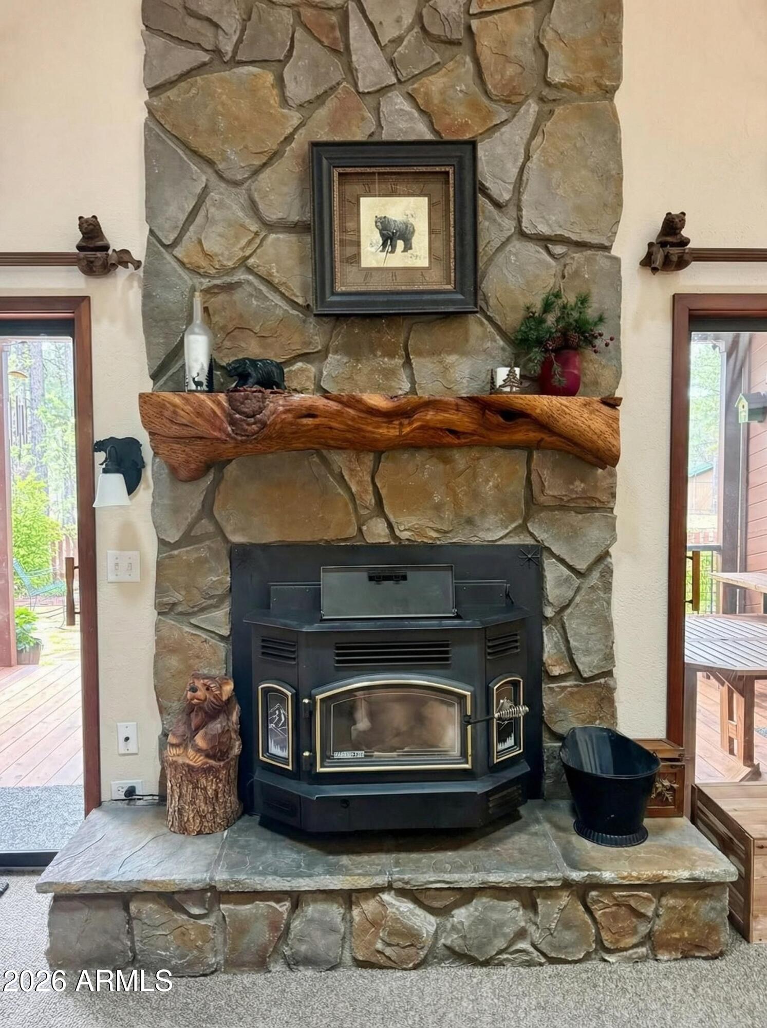 PINETOP LAKES UNIT 3 - Residential