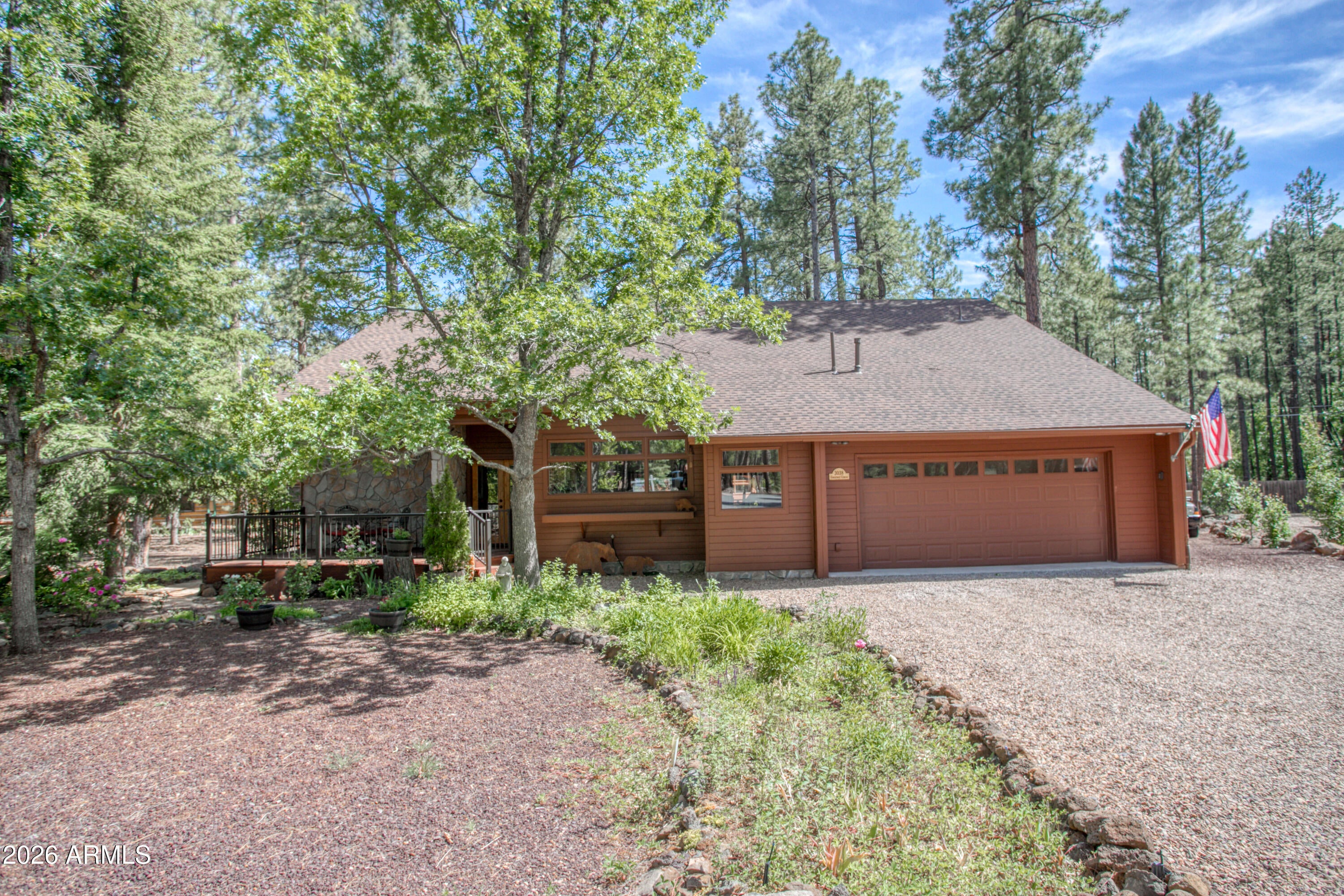 3038 CHESTNUT Circle