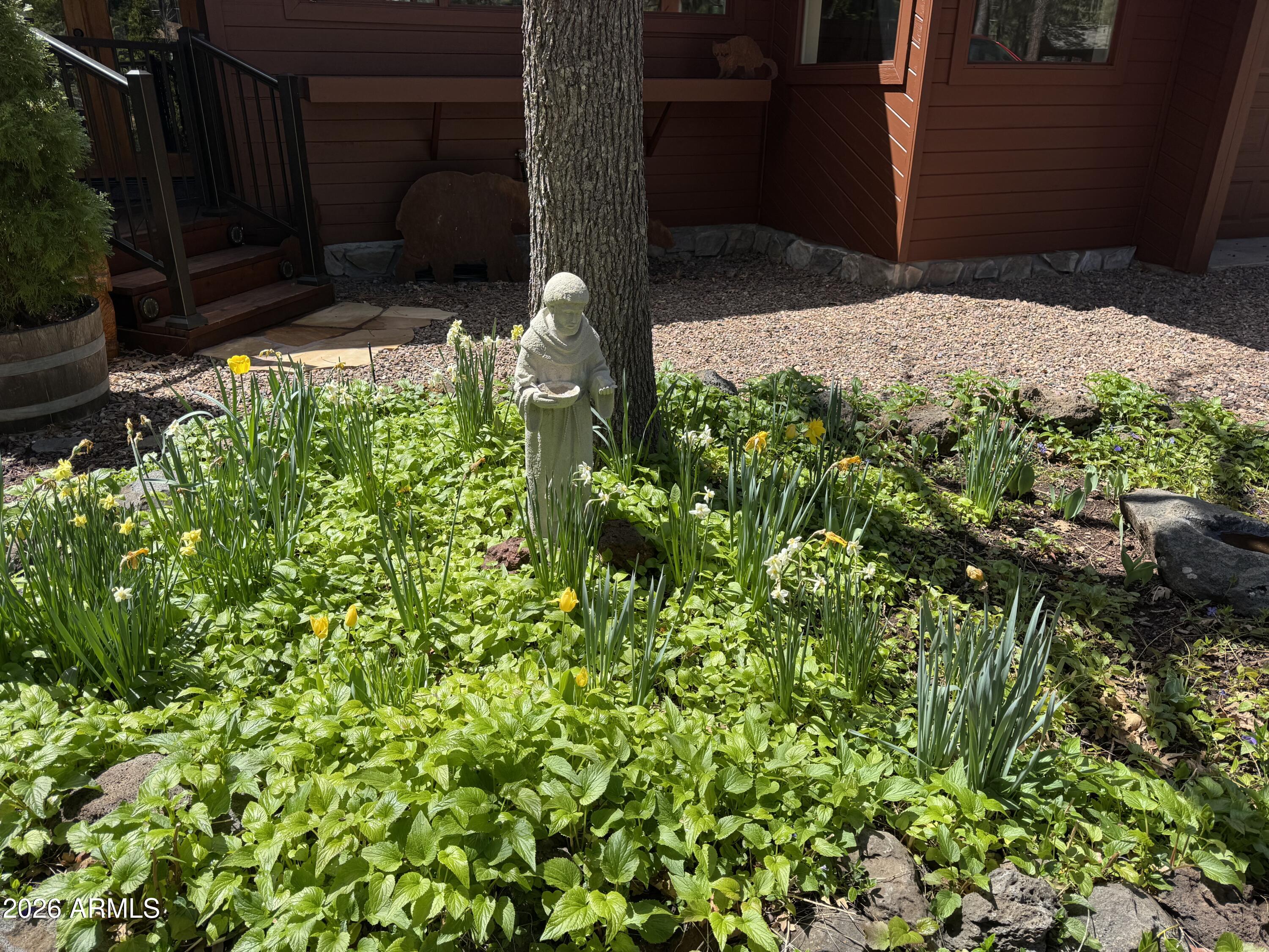 PINETOP LAKES UNIT 3 - Residential