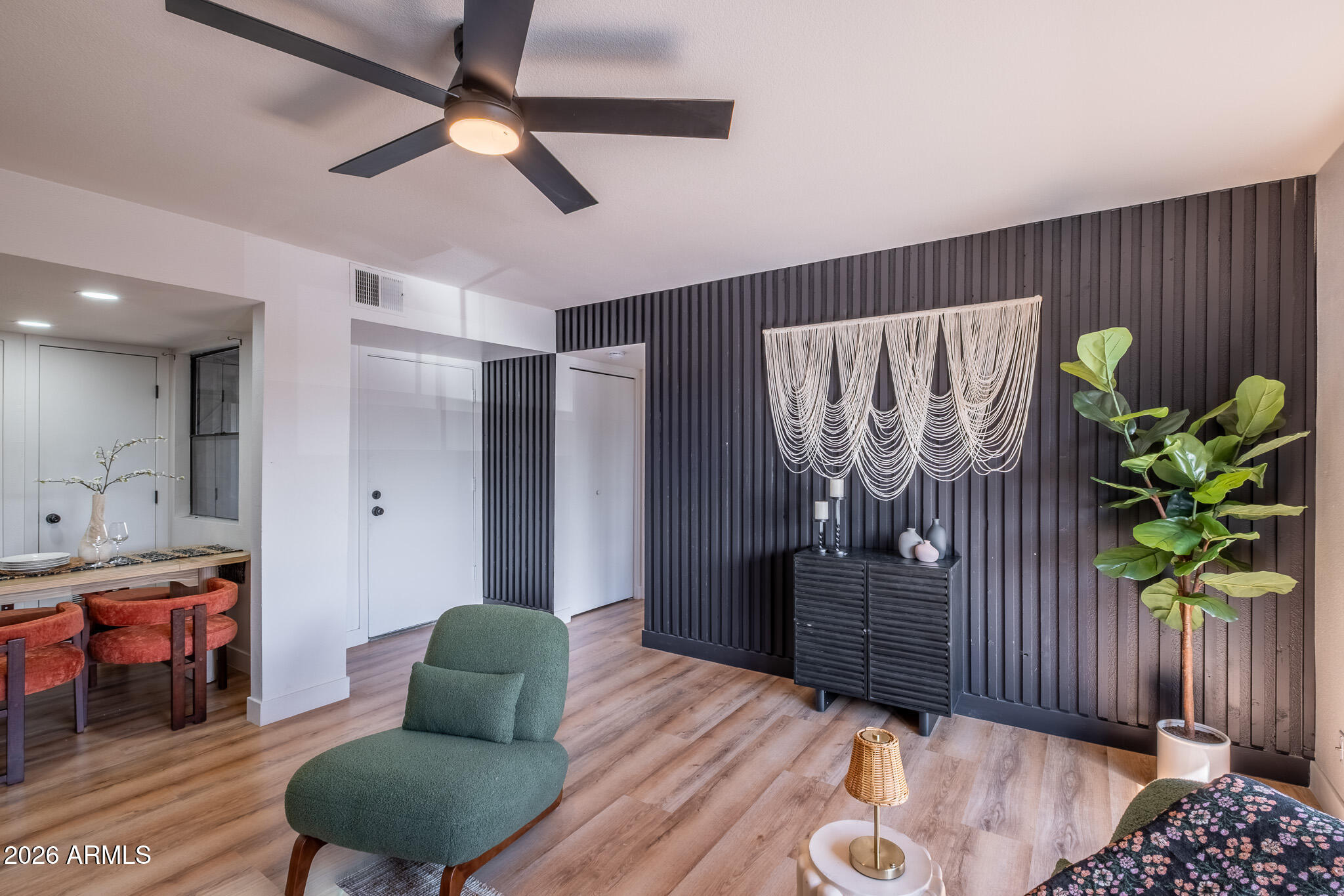 1730 W EMELITA Avenue 2027