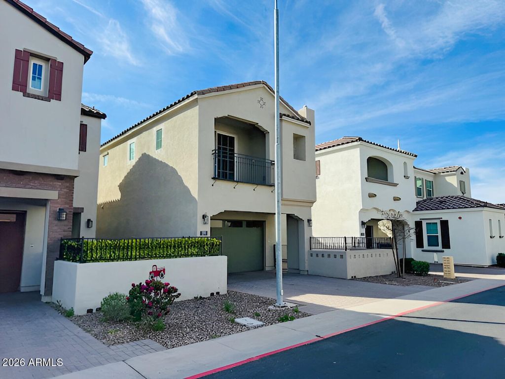 Photo of 279 E Markwood Drive, Chandler, AZ 85286 (MLS # 6982909)