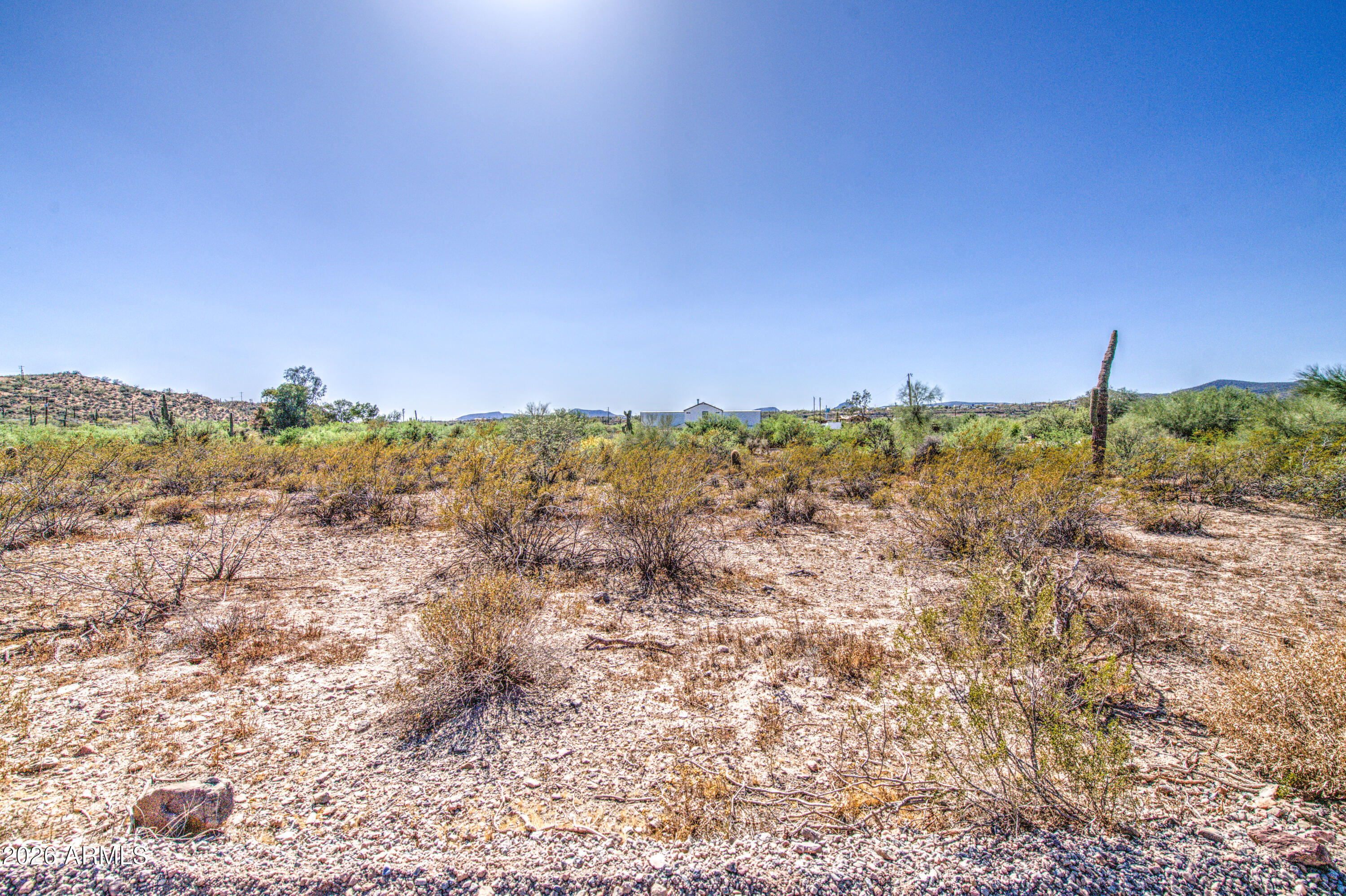 X N Meander Road -